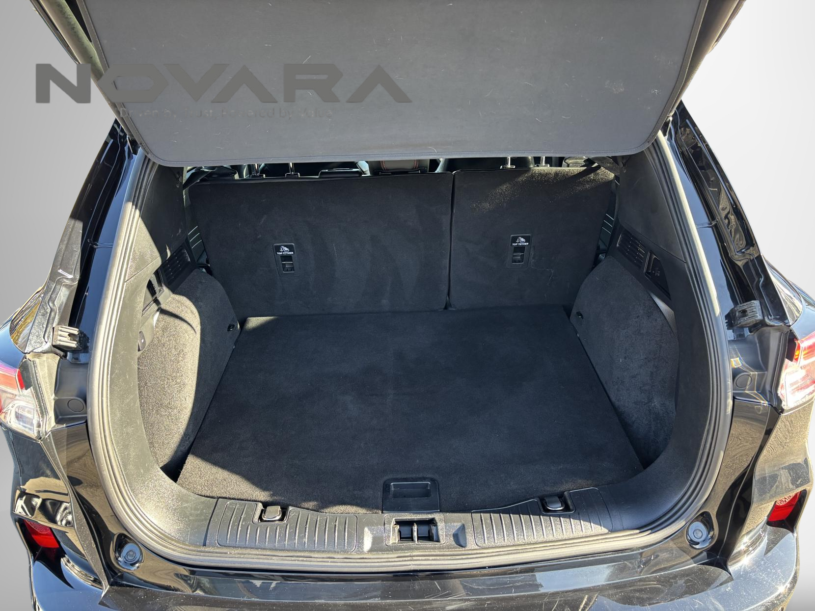 Ford Kuga 1.5 EcoBlue ST-Line SUV 5dr Diesel Manual Euro 6 (s/s) (120 ps)