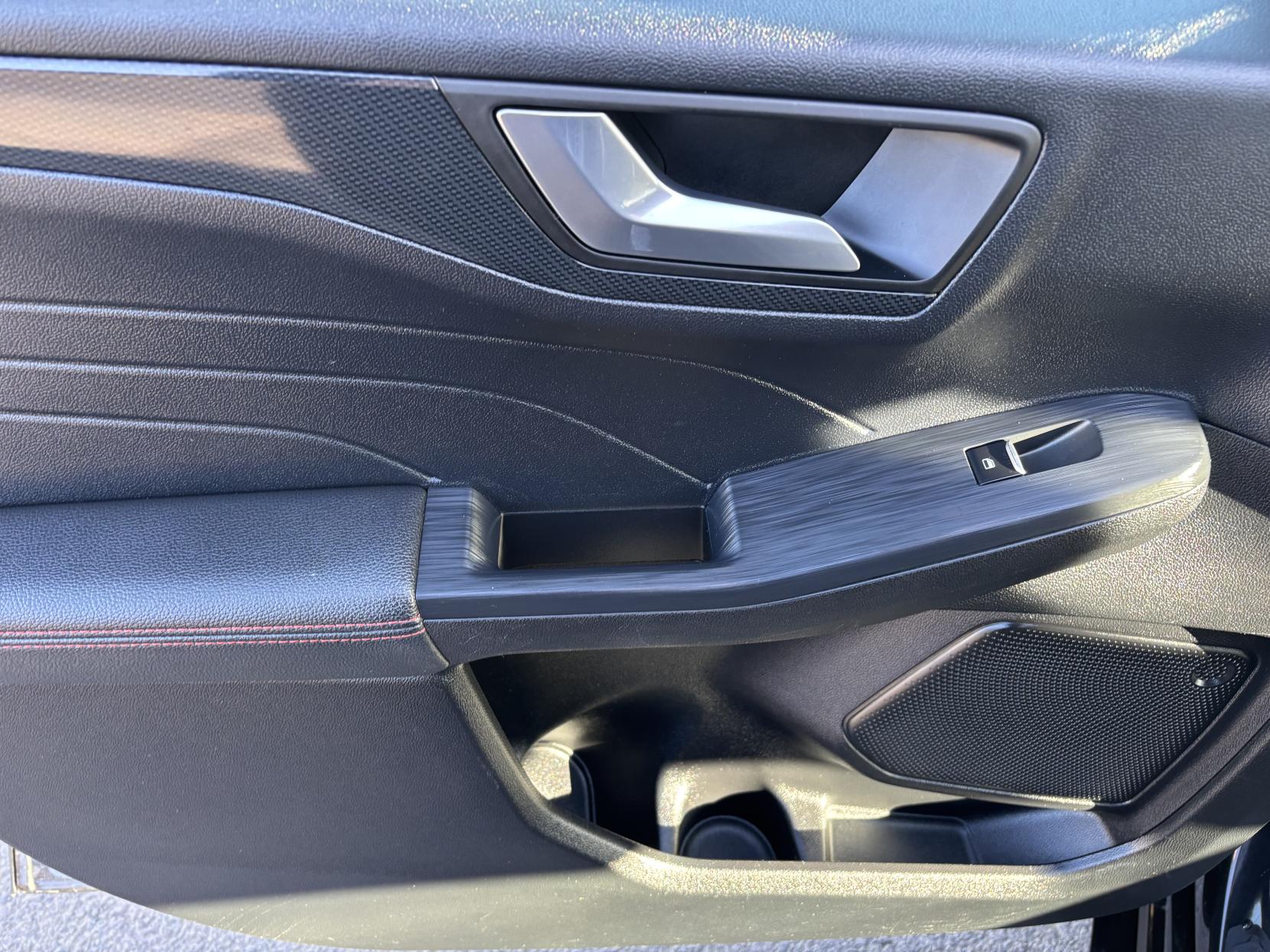 Ford Kuga 1.5 EcoBlue ST-Line SUV 5dr Diesel Manual Euro 6 (s/s) (120 ps)