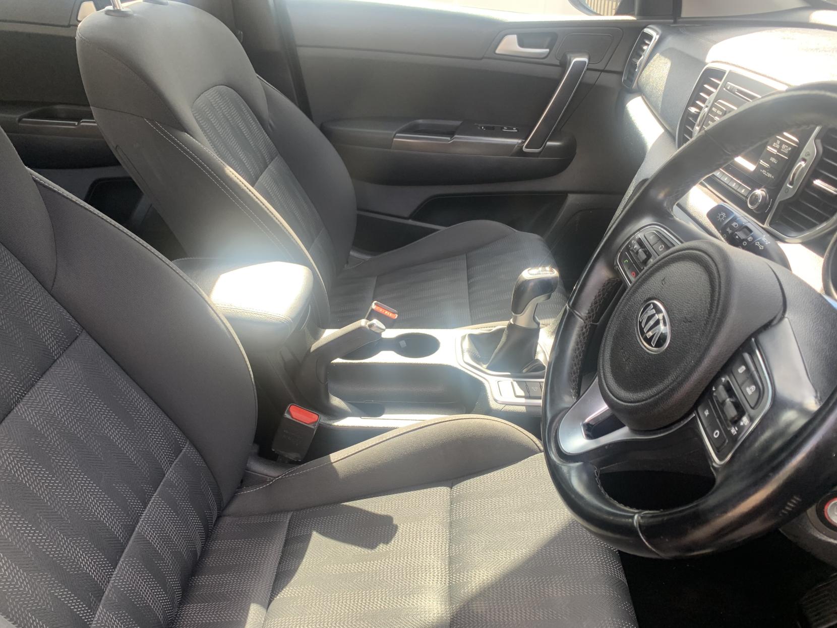Kia Sportage 1.6 GDi 1 SUV 5dr Petrol Manual Euro 6 (s/s) (130 bhp)