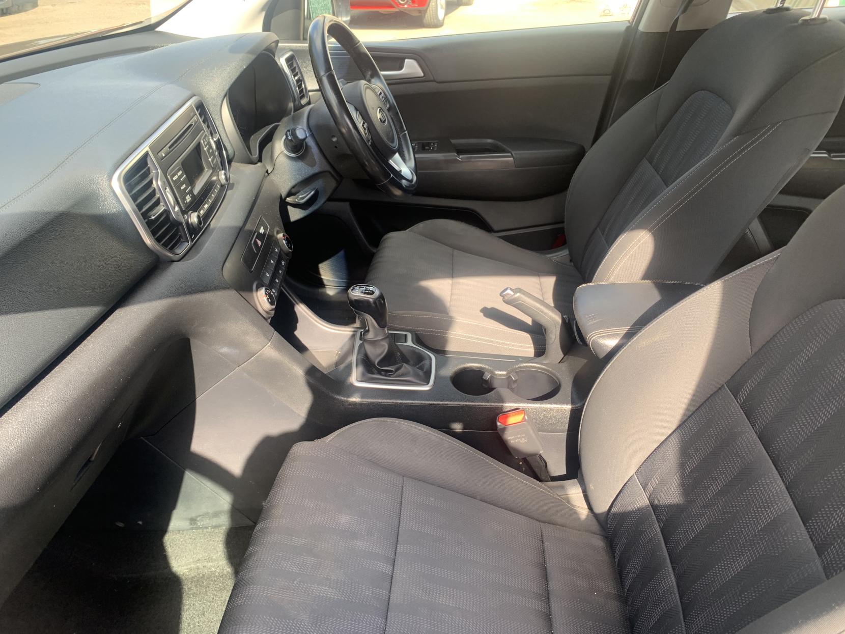 Kia Sportage 1.6 GDi 1 SUV 5dr Petrol Manual Euro 6 (s/s) (130 bhp)