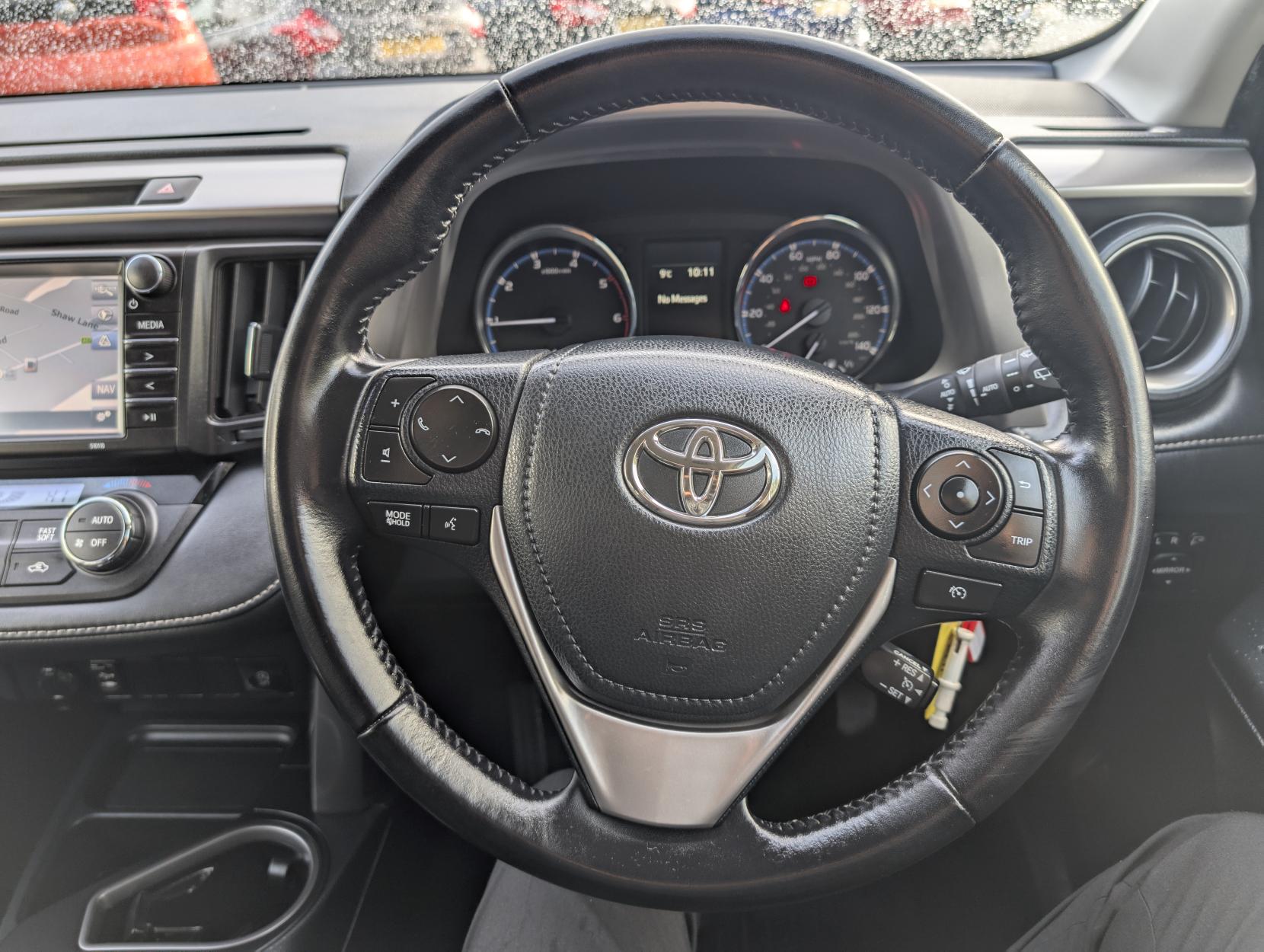 Toyota RAV4 2.0 D-4D Business Edition SUV 5dr Diesel Manual Euro 6 (s/s) (143 ps)