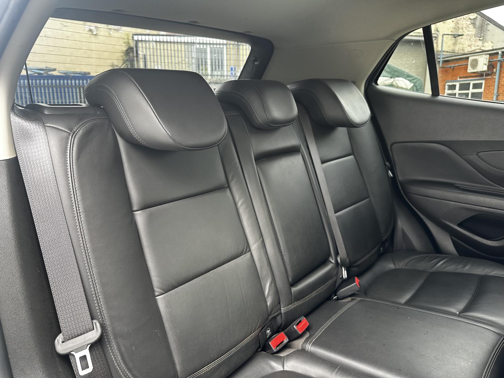 Vauxhall Mokka X 1.4i Turbo Elite Nav SUV 5dr Petrol Manual Euro 6 (s/s) (140 ps)