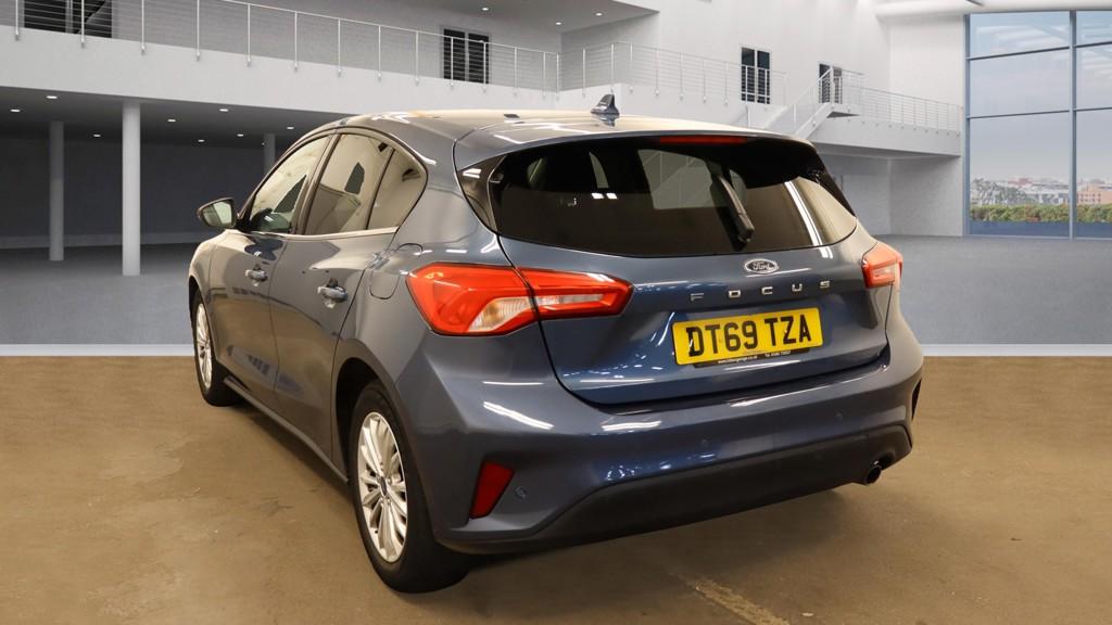 Ford Focus 1.0T EcoBoost Titanium Hatchback 5dr Petrol Manual Euro 6 (s/s) (125 ps)