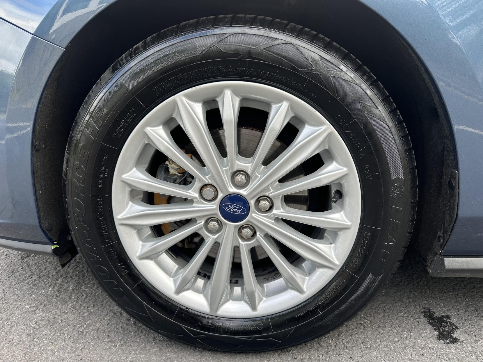 Ford Focus 1.0T EcoBoost Titanium Hatchback 5dr Petrol Manual Euro 6 (s/s) (125 ps)