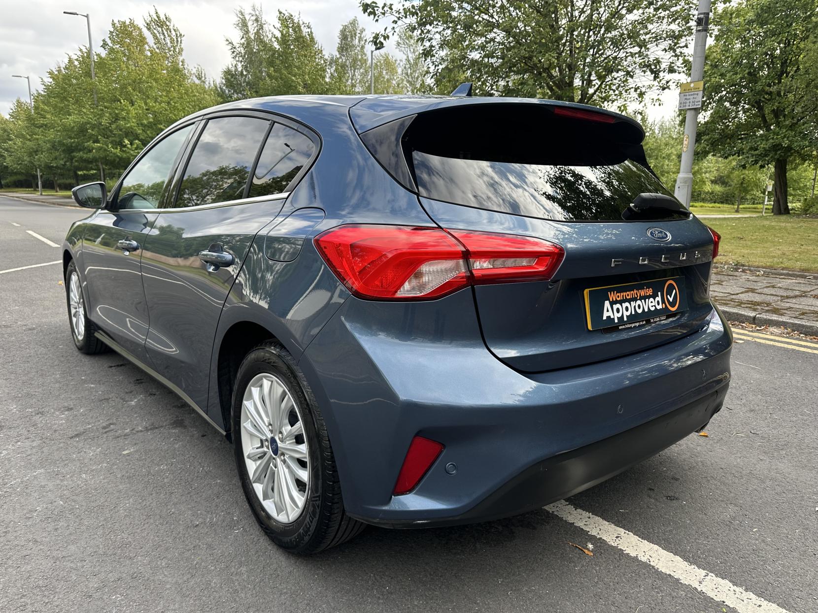 Ford Focus 1.0T EcoBoost Titanium Hatchback 5dr Petrol Manual Euro 6 (s/s) (125 ps)