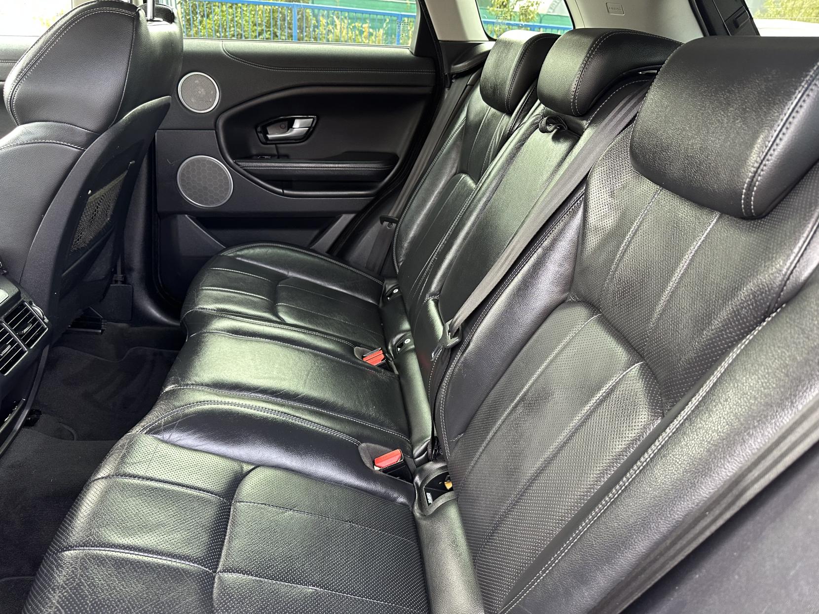 Land Rover Range Rover Evoque 2.0 TD4 SE Tech SUV 5dr Diesel Auto 4WD Euro 6 (s/s) (180 ps)