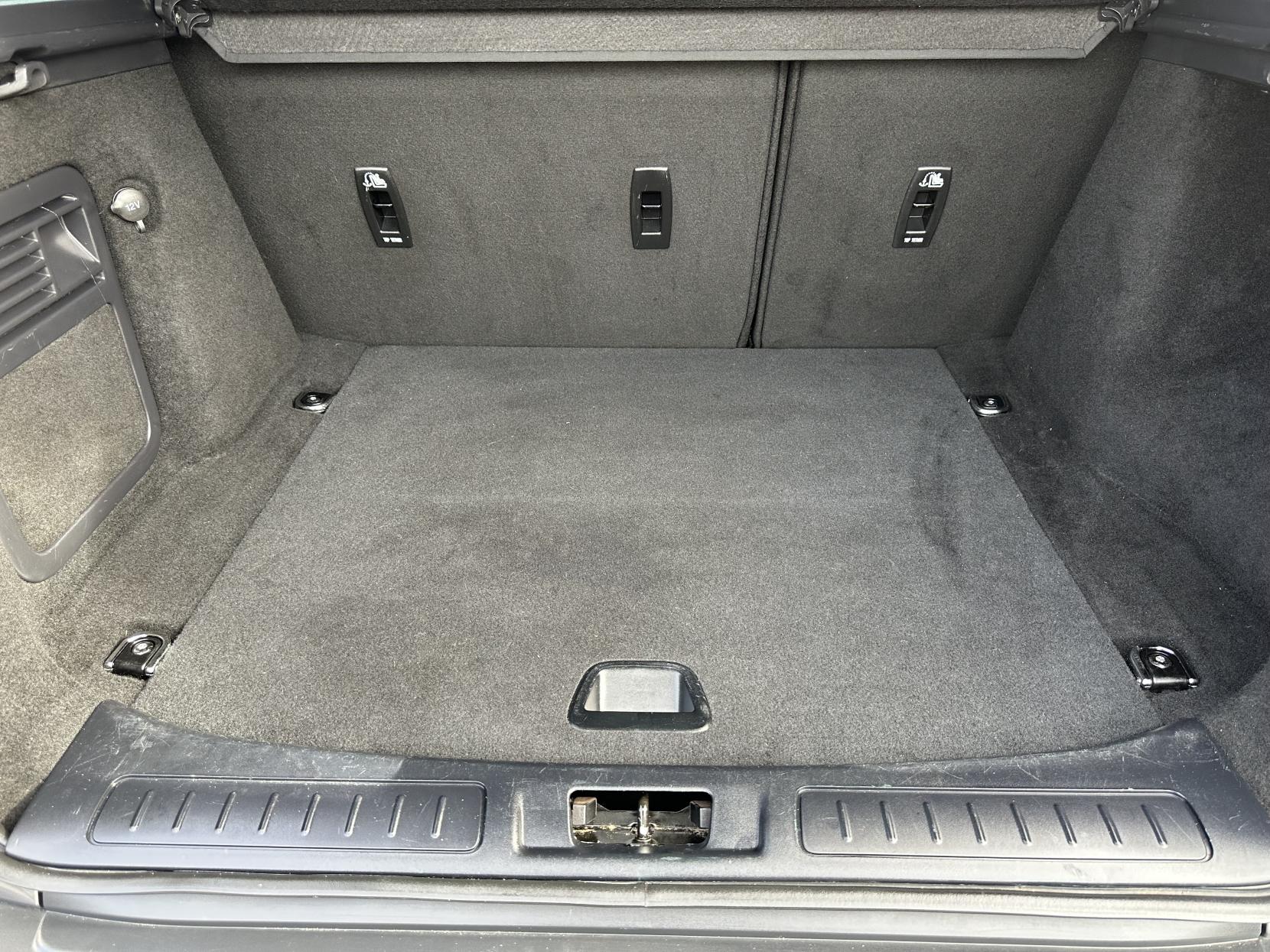 Land Rover Range Rover Evoque 2.0 TD4 SE Tech SUV 5dr Diesel Auto 4WD Euro 6 (s/s) (180 ps)