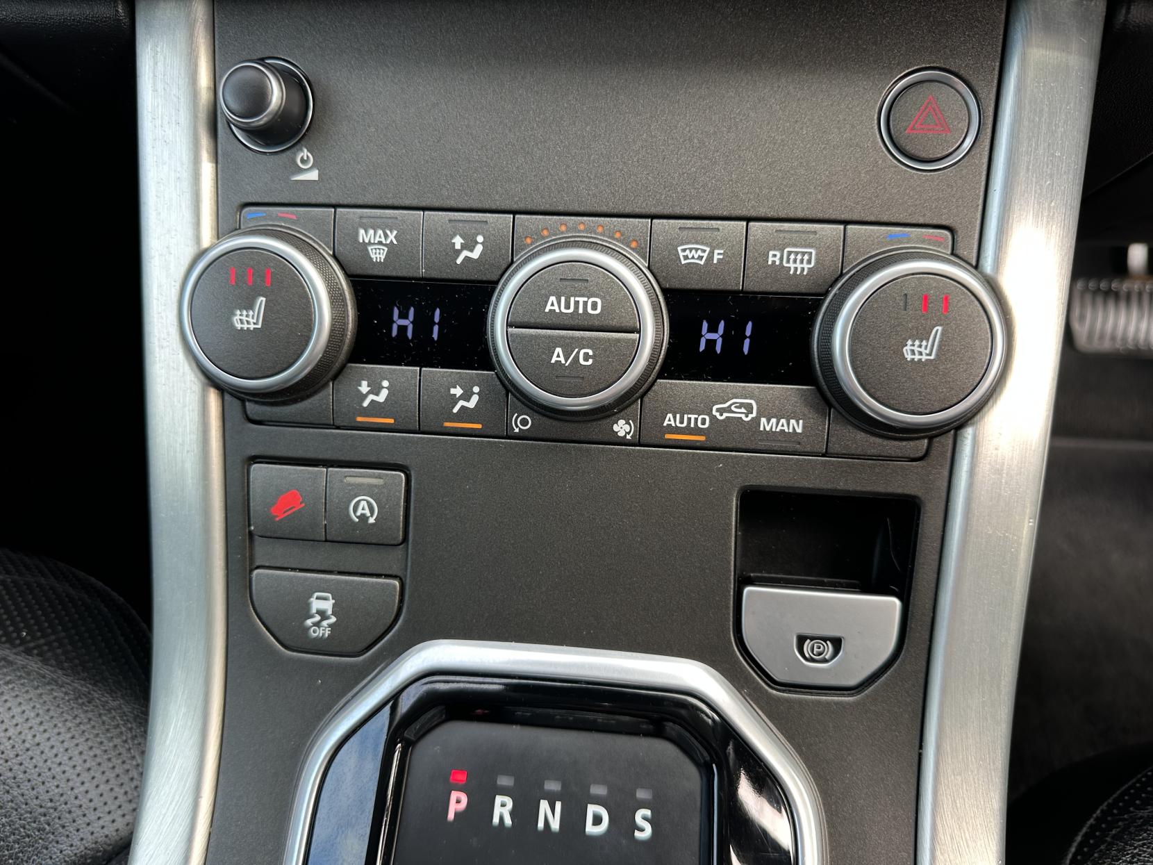 Land Rover Range Rover Evoque 2.0 TD4 SE Tech SUV 5dr Diesel Auto 4WD Euro 6 (s/s) (180 ps)