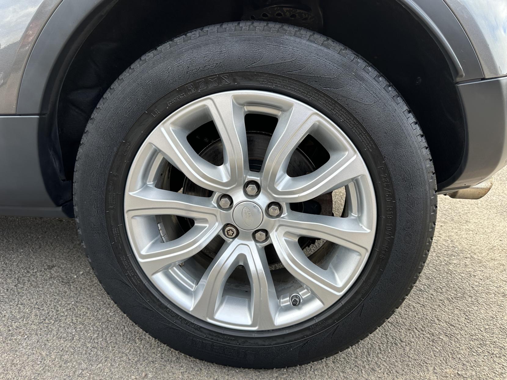 Land Rover Range Rover Evoque 2.0 TD4 SE Tech SUV 5dr Diesel Auto 4WD Euro 6 (s/s) (180 ps)