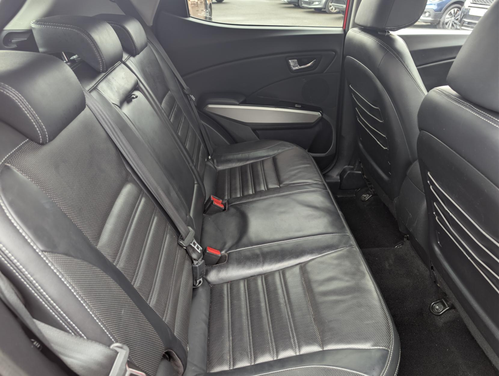 SsangYong Tivoli 1.6 e-XDi ELX SUV 5dr Diesel Manual 4WD Euro 6 (115 ps)