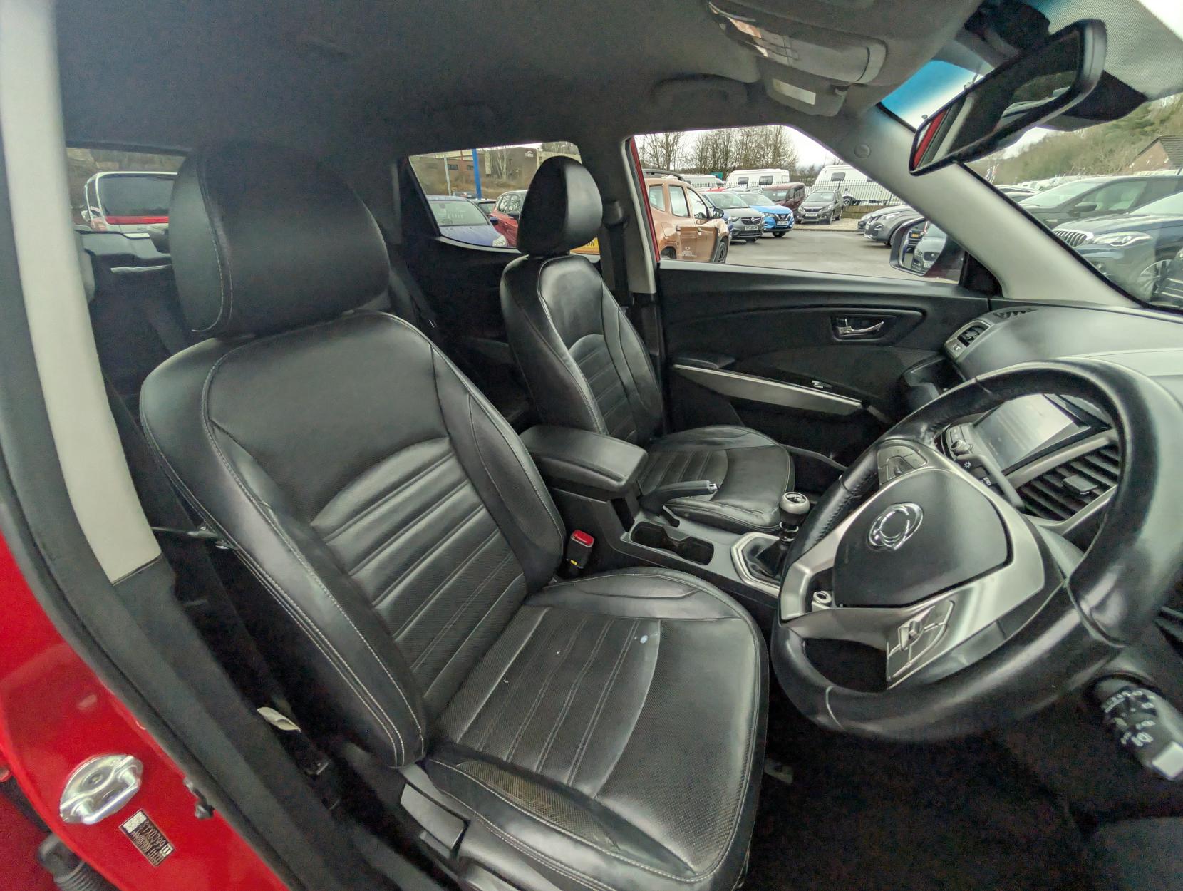 SsangYong Tivoli 1.6 e-XDi ELX SUV 5dr Diesel Manual 4WD Euro 6 (115 ps)