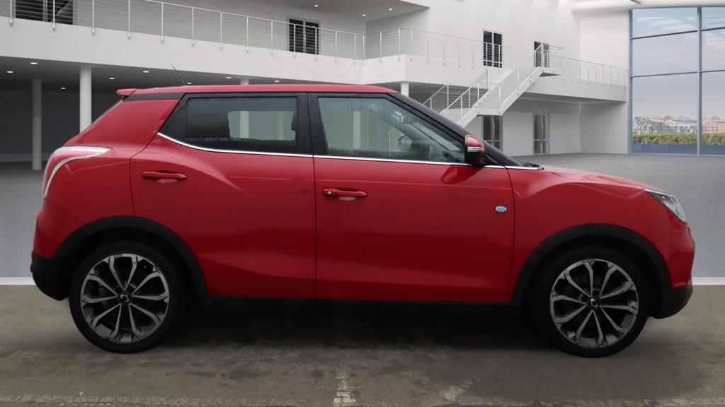 SsangYong Tivoli 1.6 e-XDi ELX SUV 5dr Diesel Manual 4WD Euro 6 (115 ps)