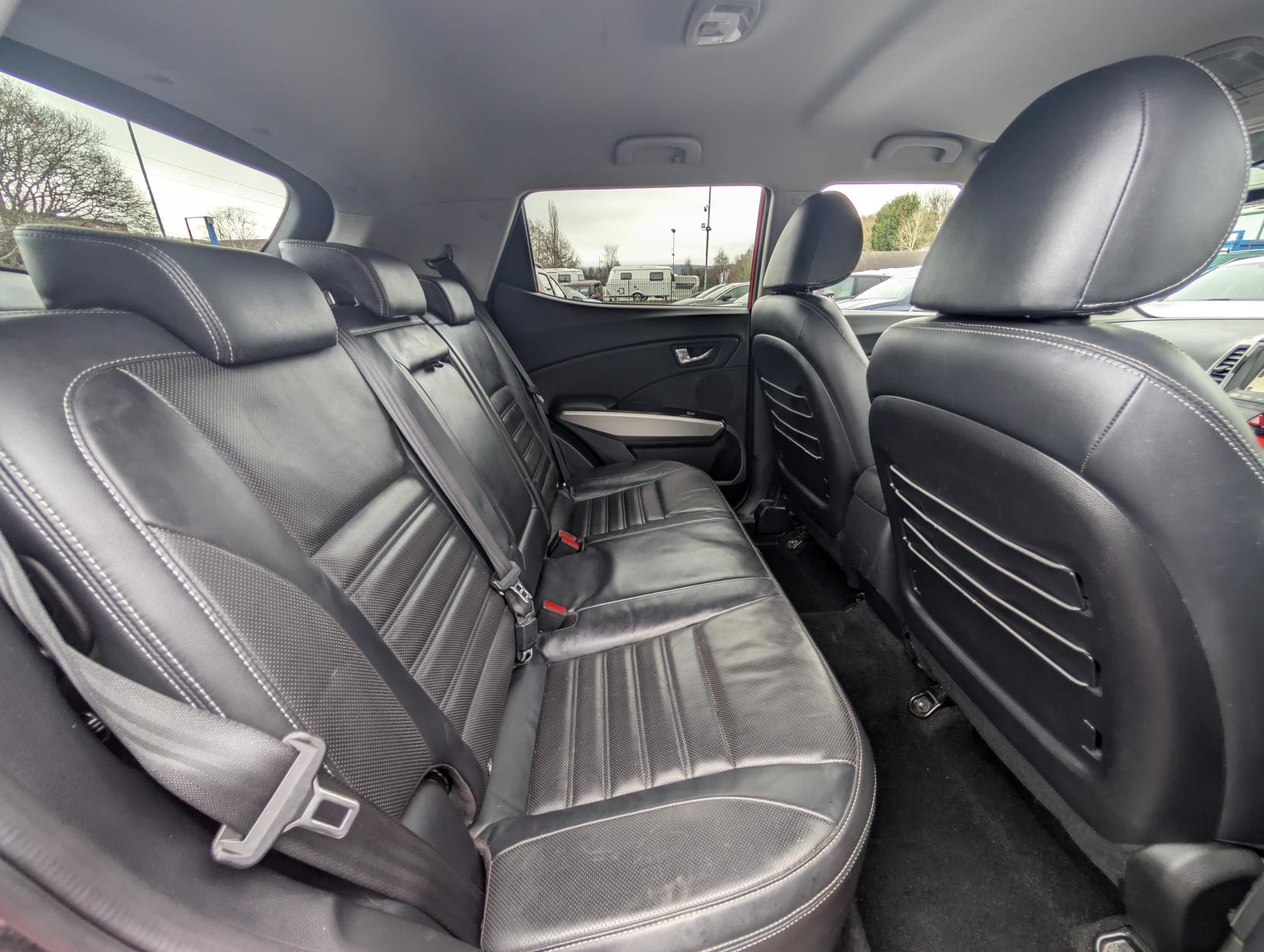 SsangYong Tivoli 1.6 e-XDi ELX SUV 5dr Diesel Manual 4WD Euro 6 (115 ps)