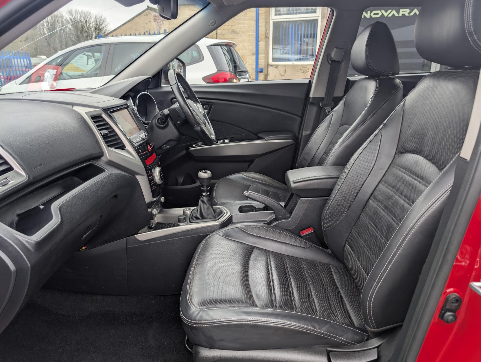 SsangYong Tivoli 1.6 e-XDi ELX SUV 5dr Diesel Manual 4WD Euro 6 (115 ps)