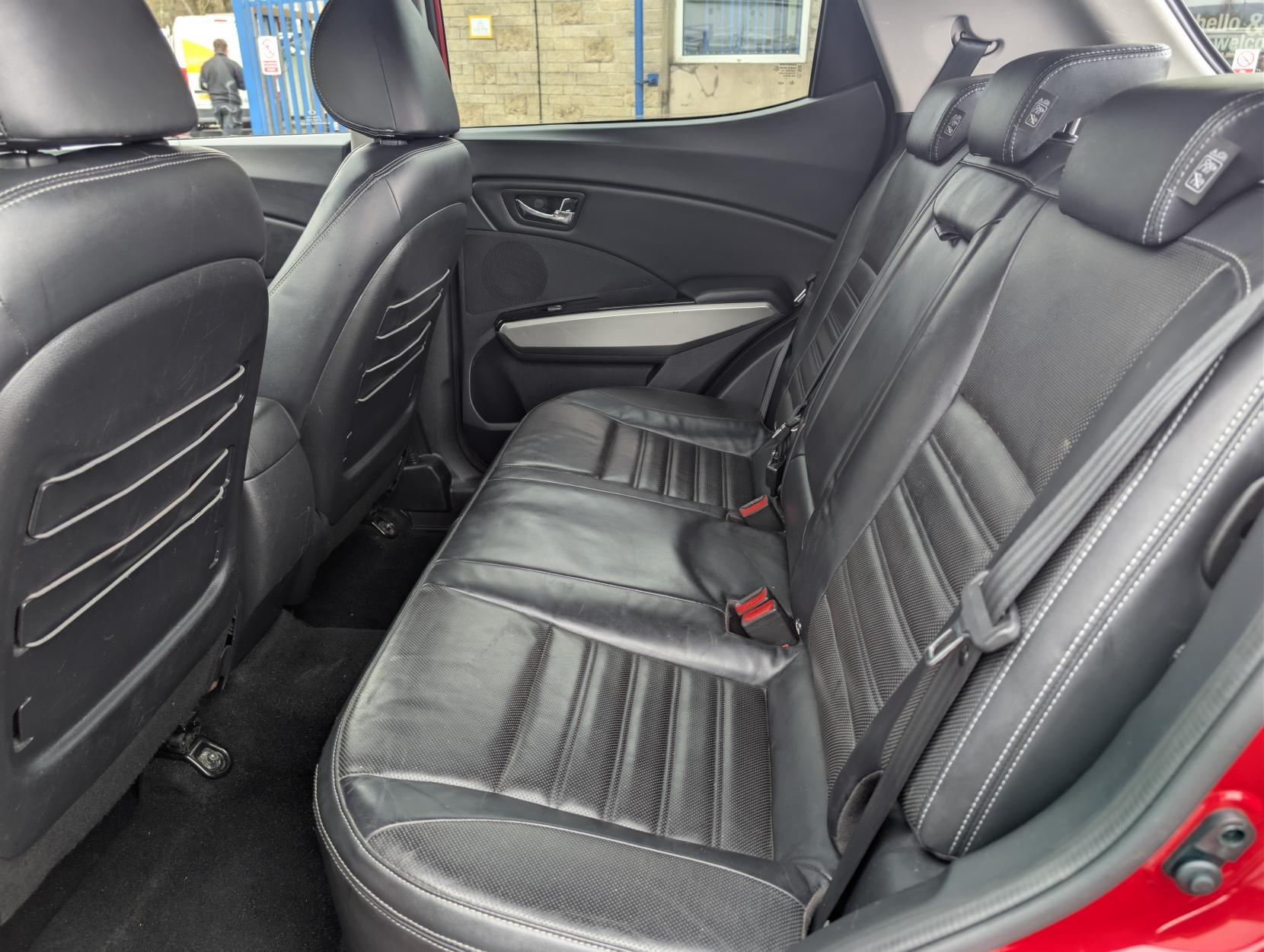 SsangYong Tivoli 1.6 e-XDi ELX SUV 5dr Diesel Manual 4WD Euro 6 (115 ps)