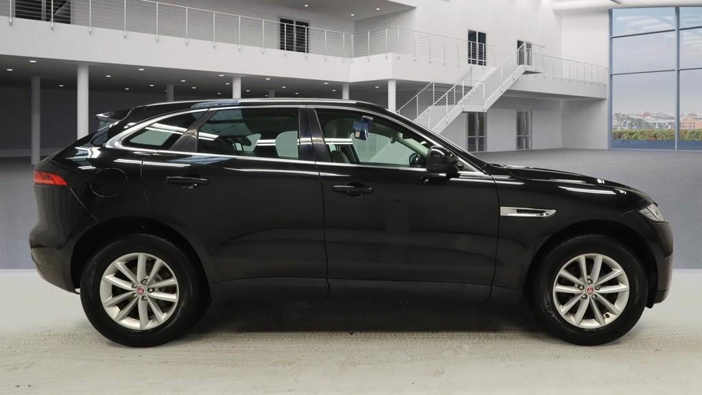 Jaguar F-PACE 2.0 D180 Prestige SUV 5dr Diesel Auto AWD Euro 6 (s/s) (180 ps)