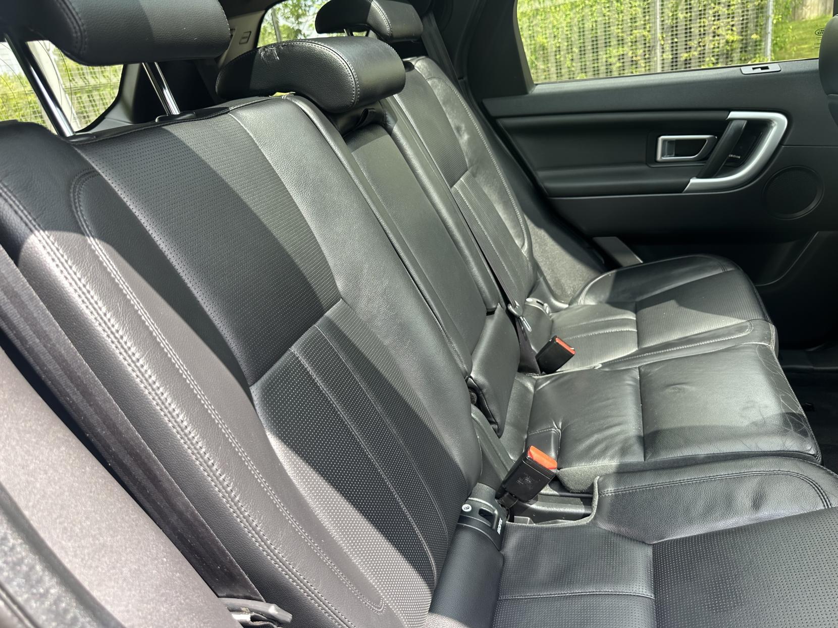 Land Rover Discovery Sport 2.0 TD4 HSE SUV 5dr Diesel Auto 4WD Euro 6 (s/s) (180 ps)