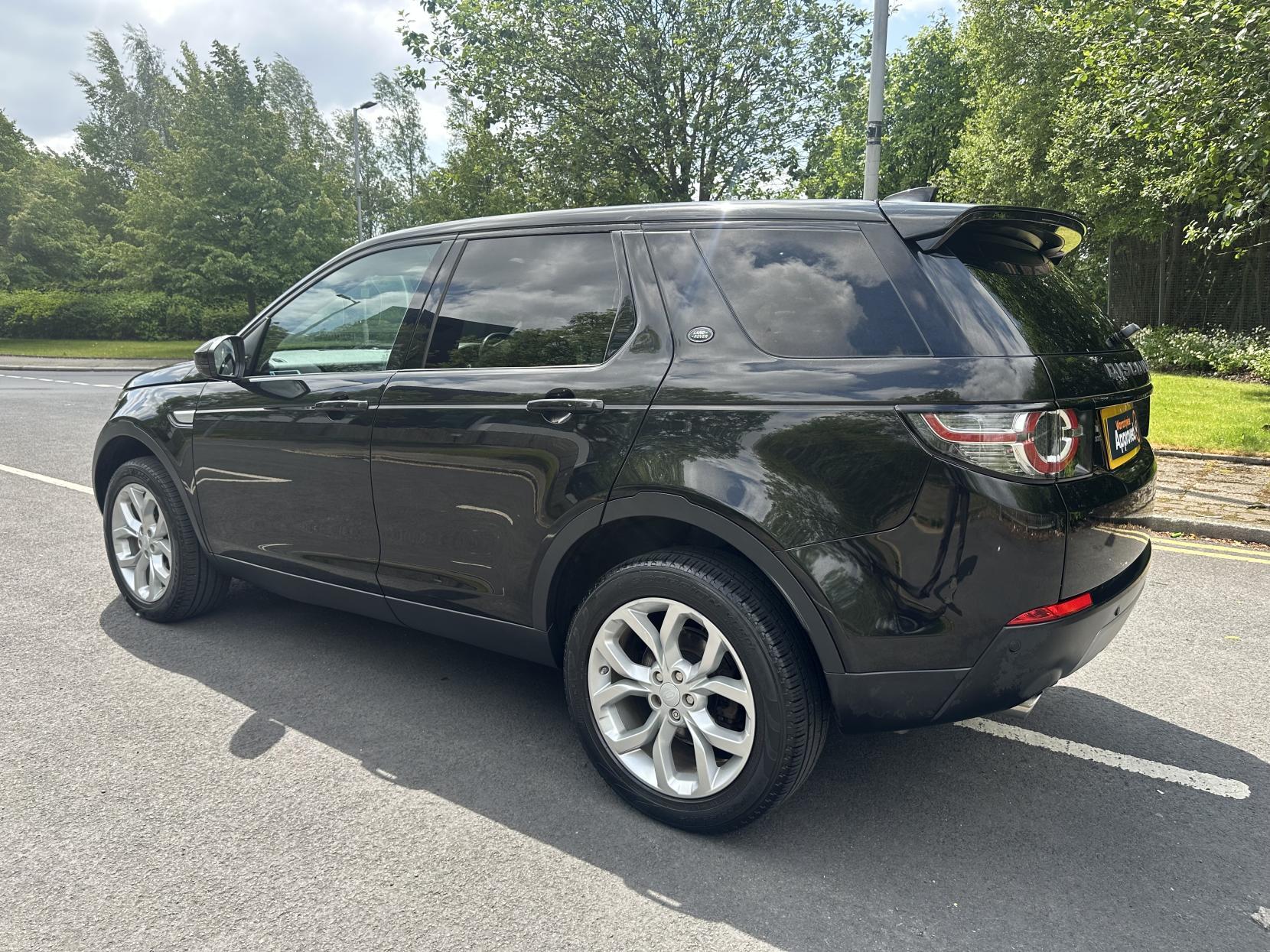 Land Rover Discovery Sport 2.0 TD4 HSE SUV 5dr Diesel Auto 4WD Euro 6 (s/s) (180 ps)