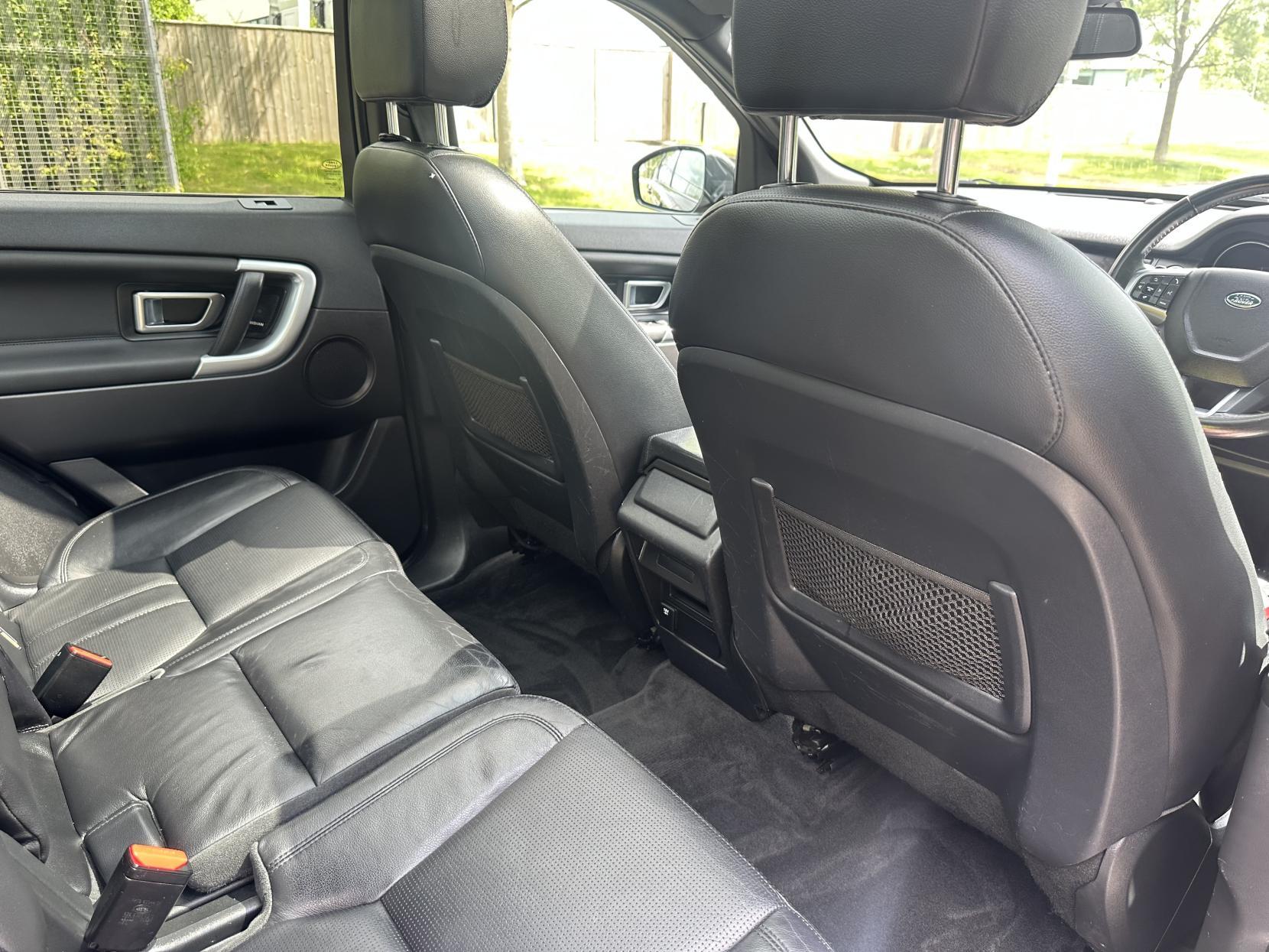 Land Rover Discovery Sport 2.0 TD4 HSE SUV 5dr Diesel Auto 4WD Euro 6 (s/s) (180 ps)