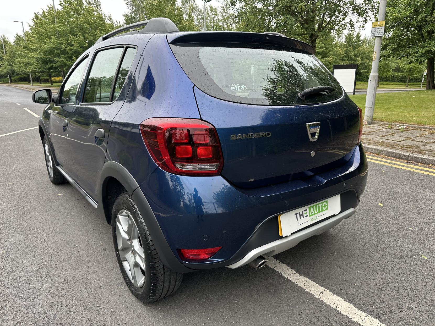 Dacia Sandero Stepway 0.9 TCe Comfort Hatchback 5dr Petrol Manual Euro 6 (s/s) (90 ps)