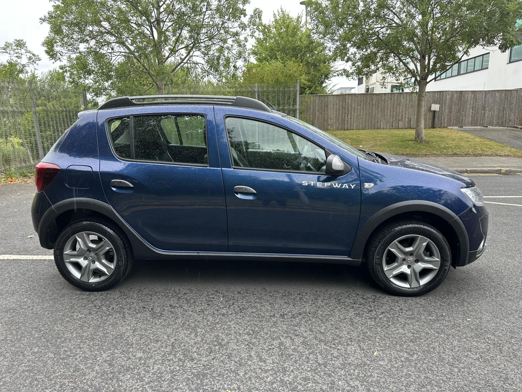 Dacia Sandero Stepway 0.9 TCe Comfort Hatchback 5dr Petrol Manual Euro 6 (s/s) (90 ps)