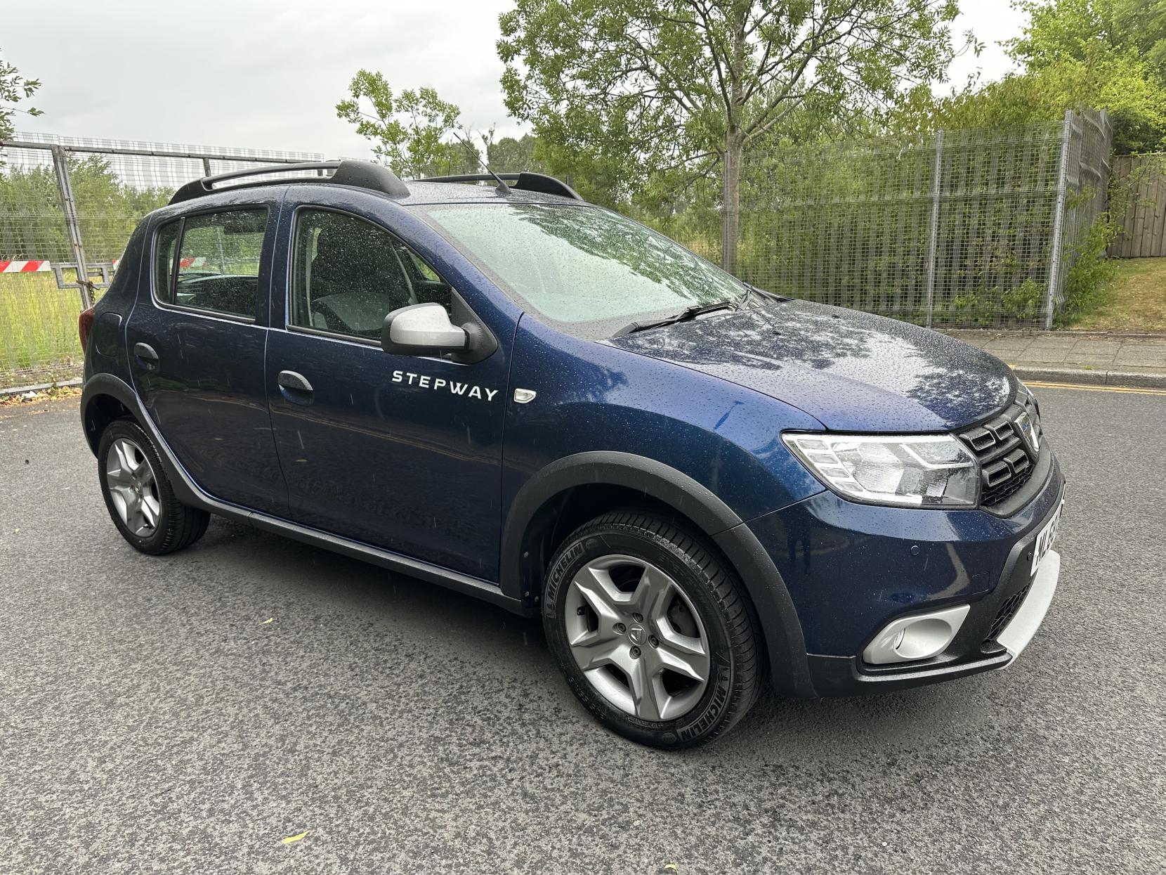 Dacia Sandero Stepway 0.9 TCe Comfort Hatchback 5dr Petrol Manual Euro 6 (s/s) (90 ps)
