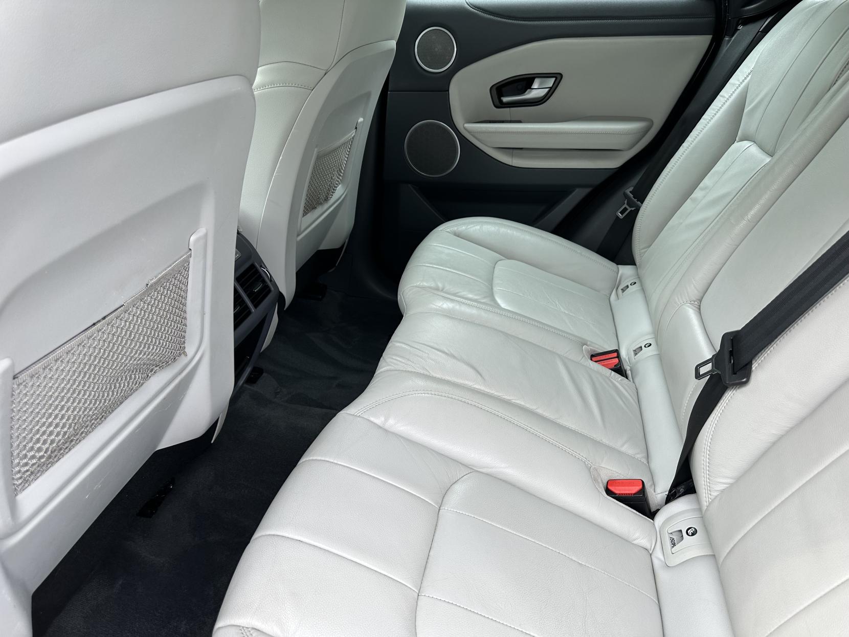 Land Rover Range Rover Evoque 2.0 eD4 SE SUV 5dr Diesel Manual FWD Euro 6 (s/s) (150 ps)