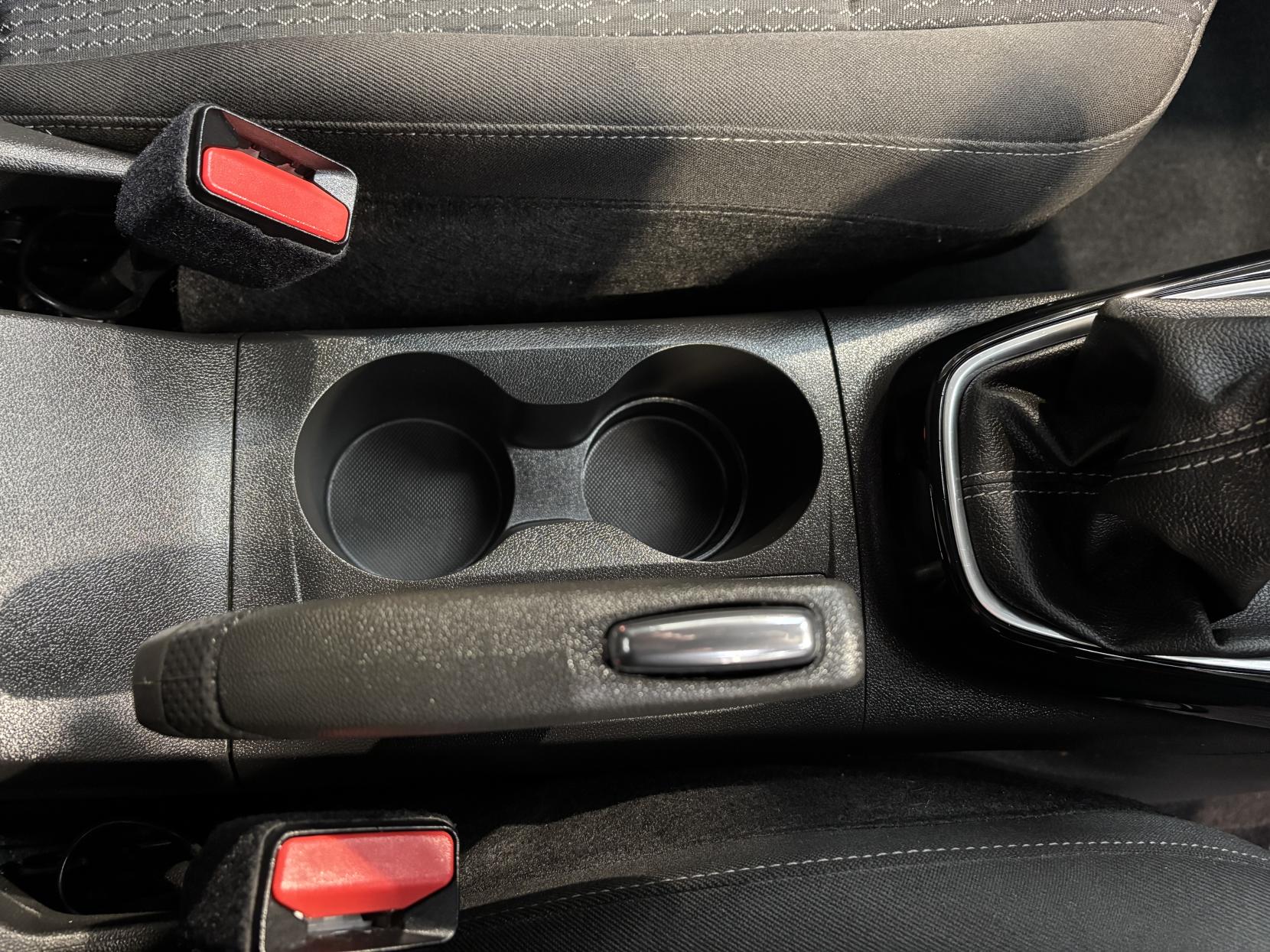 Vauxhall Crossland X 1.2 SE SUV 5dr Petrol Manual Euro 6 (83 ps)