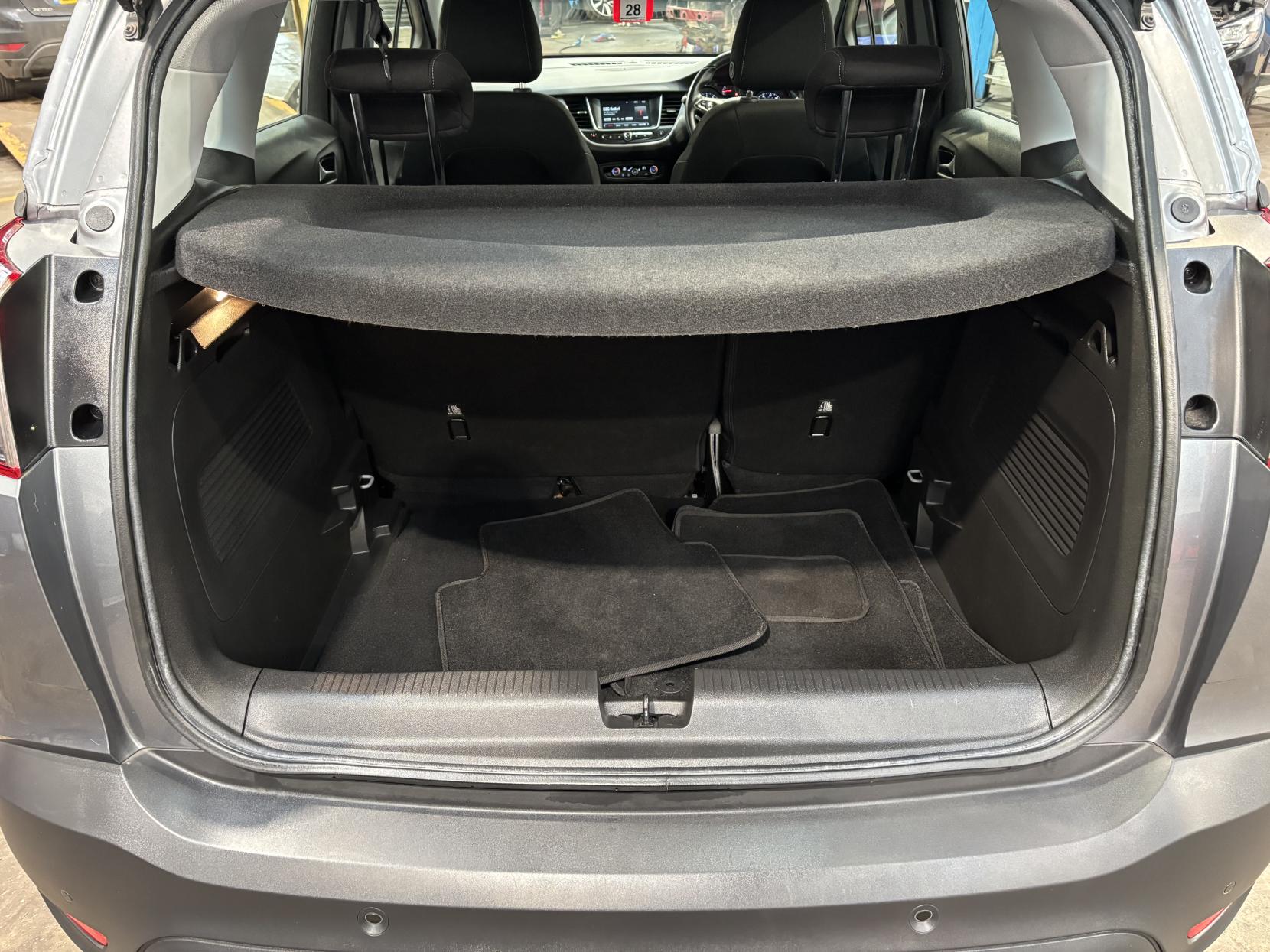 Vauxhall Crossland X 1.2 SE SUV 5dr Petrol Manual Euro 6 (83 ps)