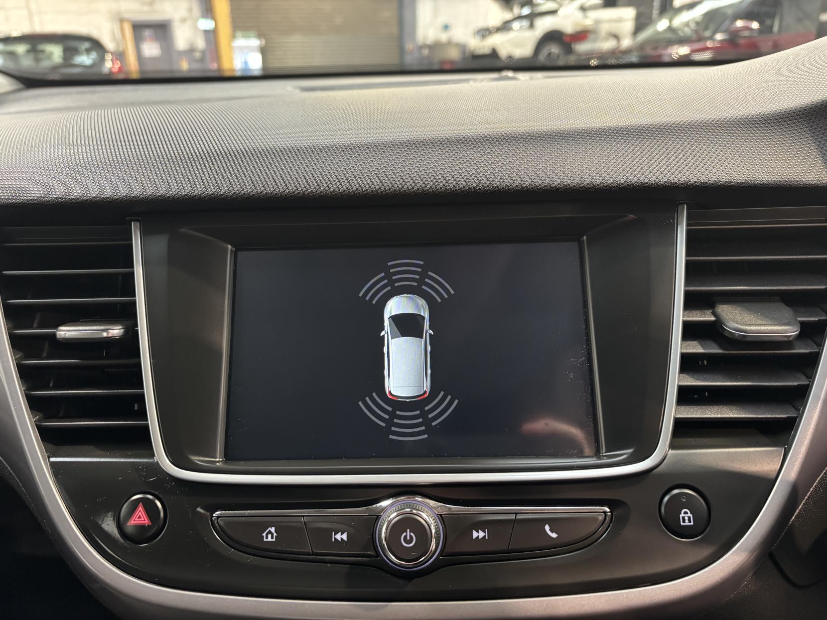 Vauxhall Crossland X 1.2 SE SUV 5dr Petrol Manual Euro 6 (83 ps)