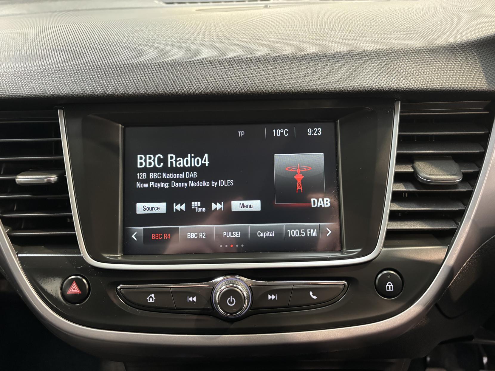 Vauxhall Crossland X 1.2 SE SUV 5dr Petrol Manual Euro 6 (83 ps)