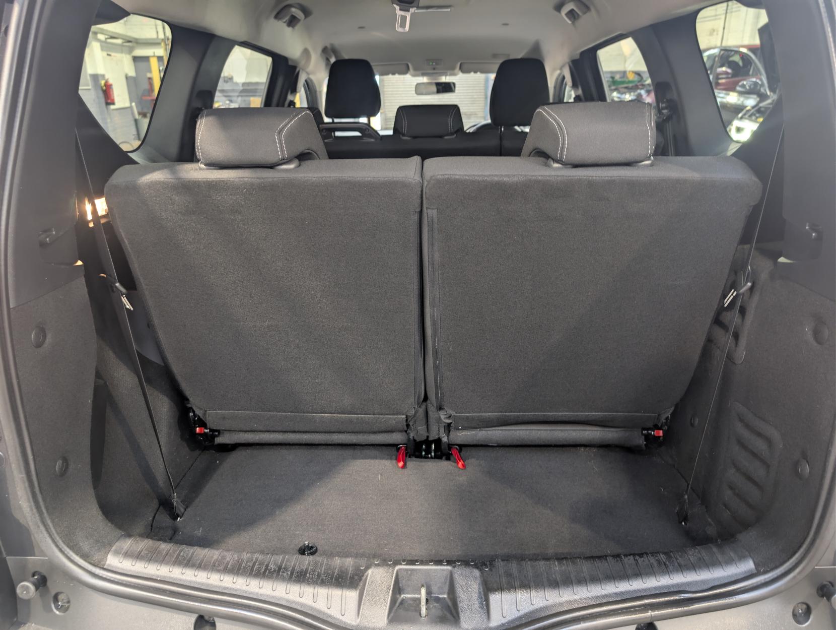 Dacia Jogger 1.0 TCe Comfort MPV 5dr Petrol Manual Euro 6 (s/s) (110 ps)