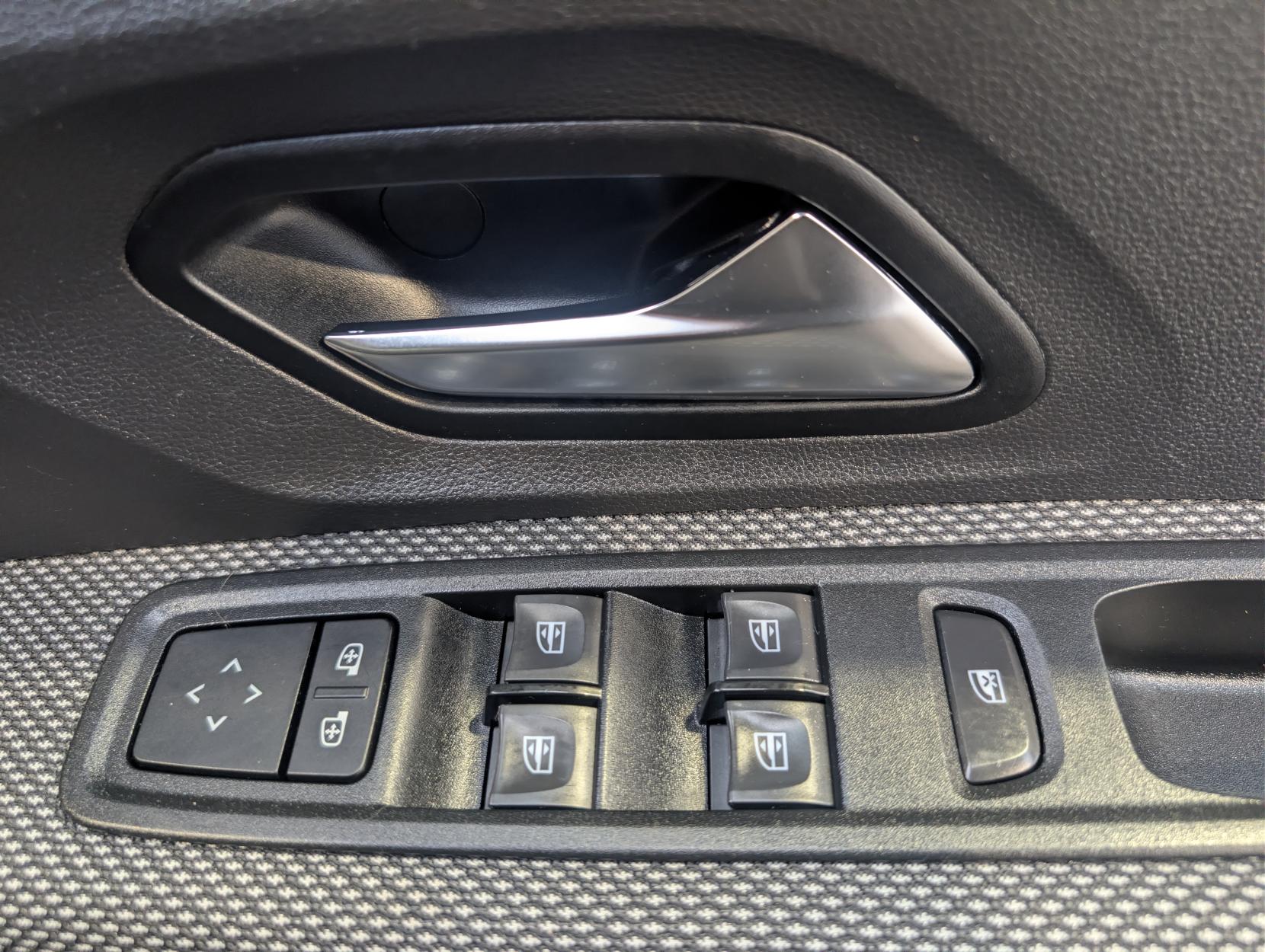 Dacia Jogger 1.0 TCe Comfort MPV 5dr Petrol Manual Euro 6 (s/s) (110 ps)