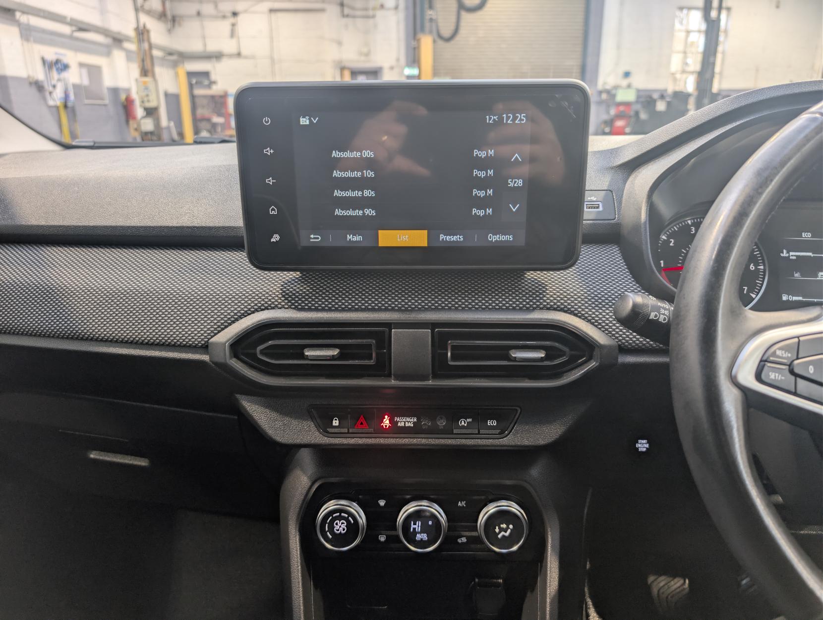 Dacia Jogger 1.0 TCe Comfort MPV 5dr Petrol Manual Euro 6 (s/s) (110 ps)