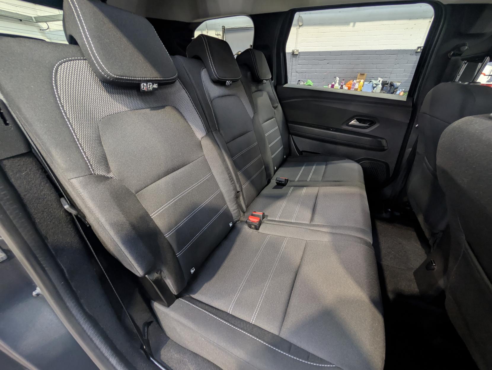 Dacia Jogger 1.0 TCe Comfort MPV 5dr Petrol Manual Euro 6 (s/s) (110 ps)