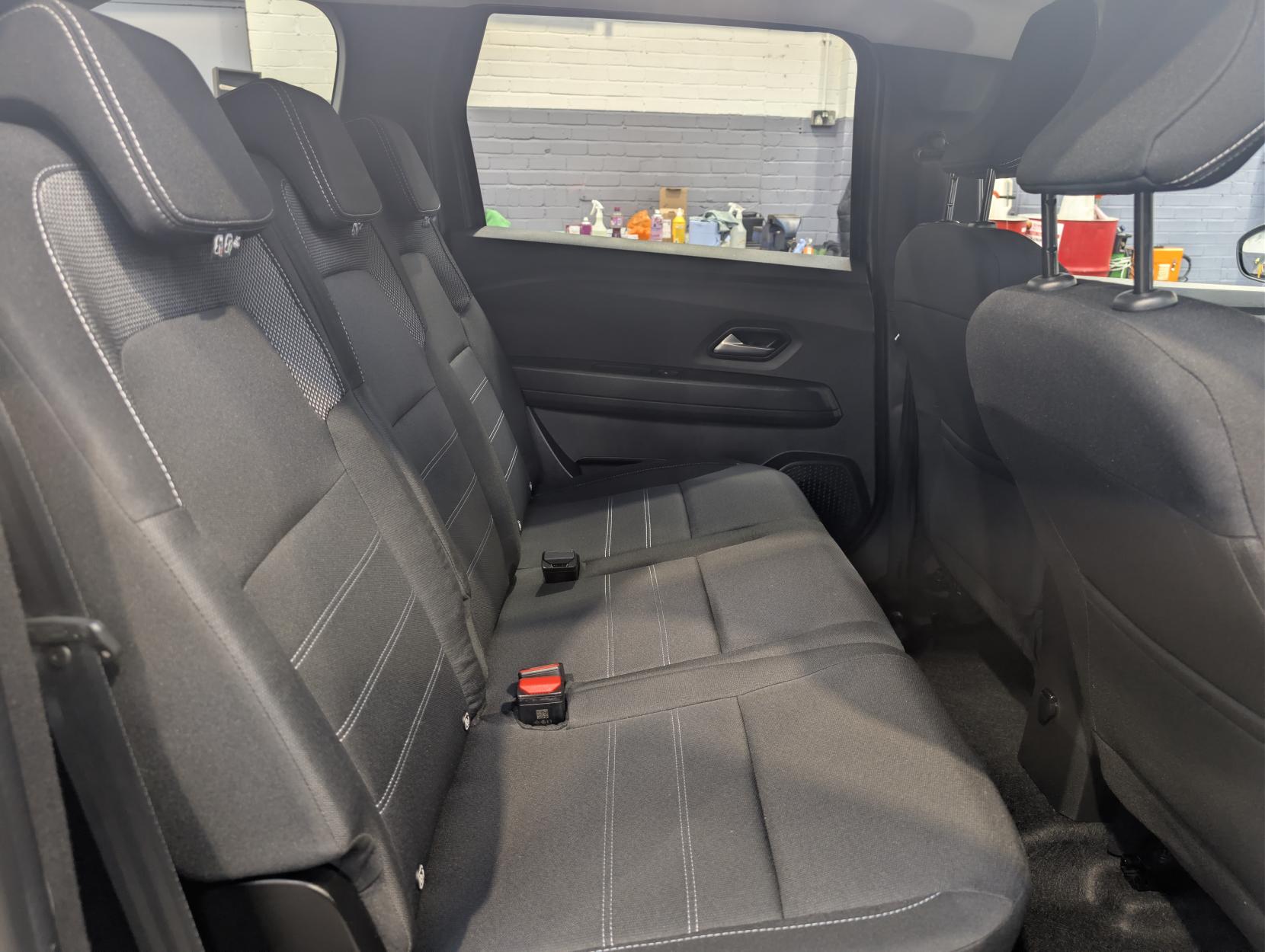 Dacia Jogger 1.0 TCe Comfort MPV 5dr Petrol Manual Euro 6 (s/s) (110 ps)