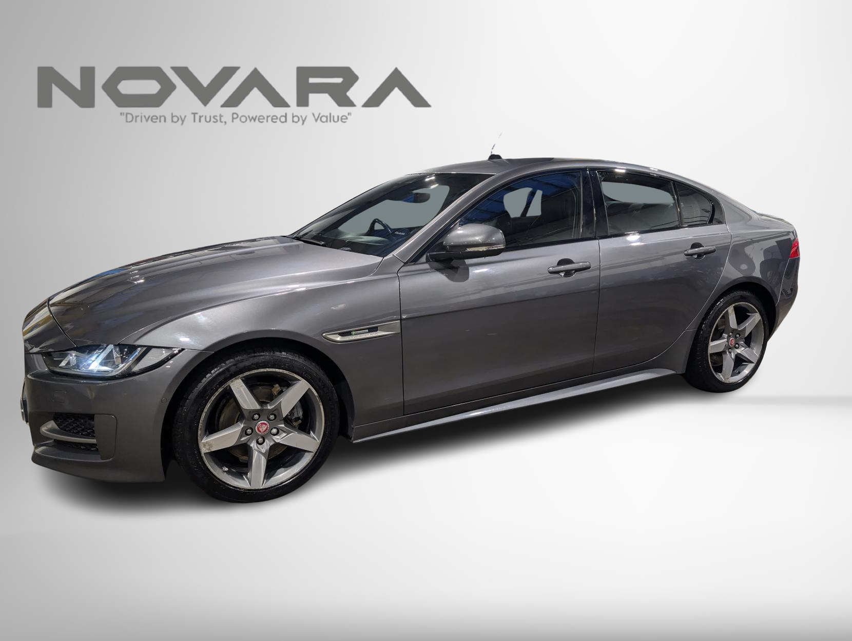 Jaguar XE 2.0d R-Sport Saloon 4dr Diesel Auto Euro 6 (s/s) (180 ps)
