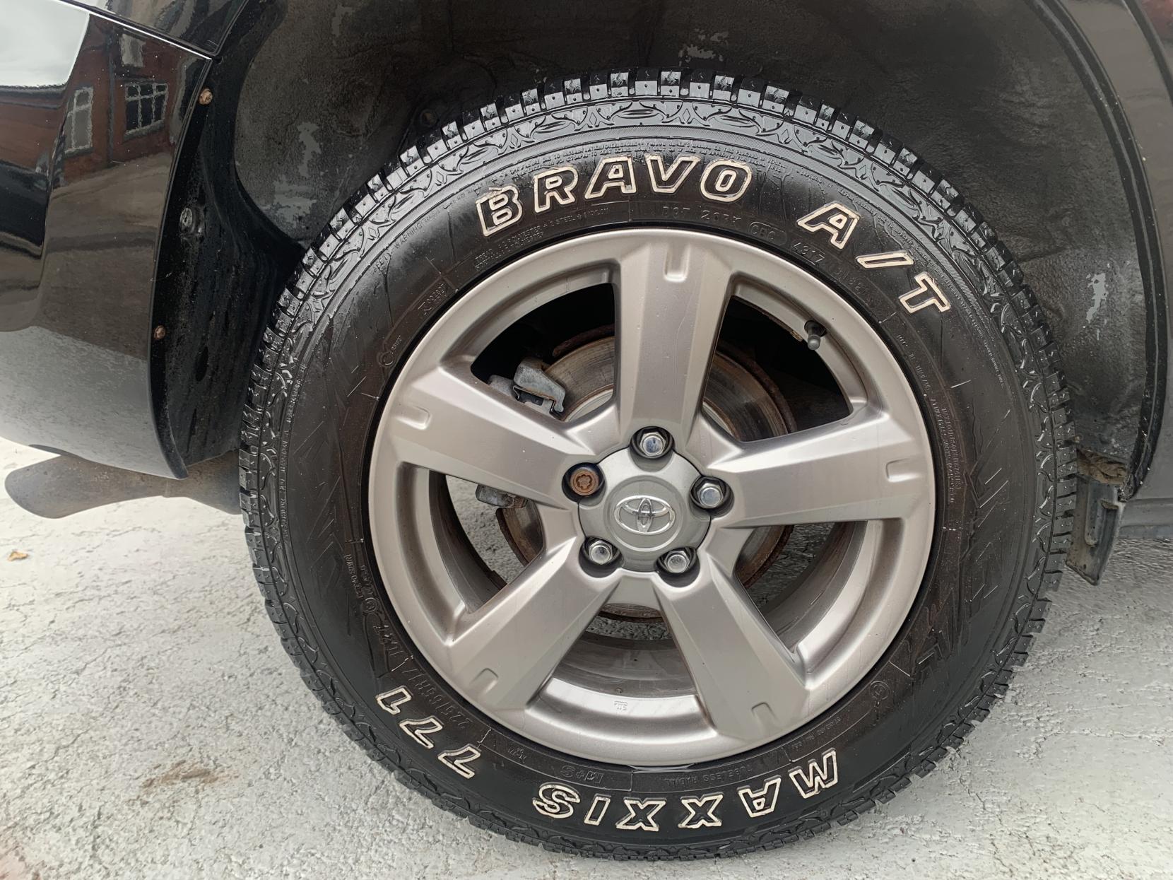 Toyota RAV4 2.2 D-4D XT-R SUV 5dr Diesel Manual 4WD Euro 5 (150 ps)
