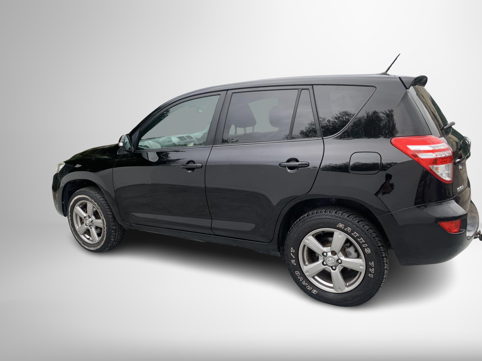 Toyota RAV4 2.2 D-4D XT-R SUV 5dr Diesel Manual 4WD Euro 5 (150 ps)