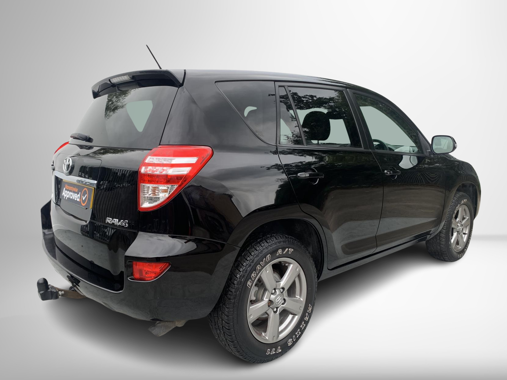 Toyota RAV4 2.2 D-4D XT-R SUV 5dr Diesel Manual 4WD Euro 5 (150 ps)