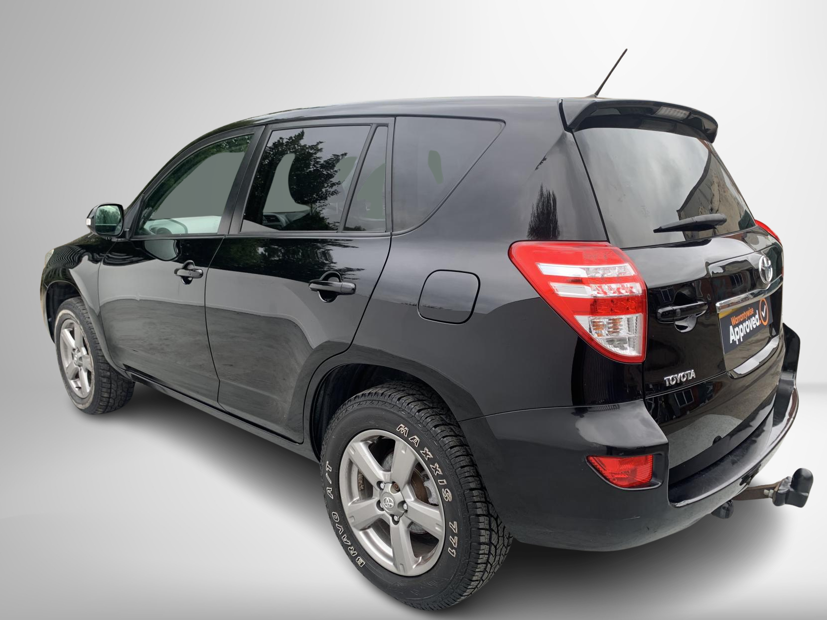 Toyota RAV4 2.2 D-4D XT-R SUV 5dr Diesel Manual 4WD Euro 5 (150 ps)