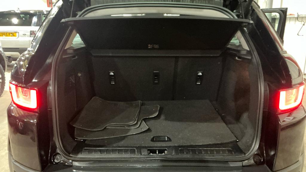 Land Rover Range Rover Evoque 2.0 TD4 SE SUV 5dr Diesel Auto 4WD Euro 6 (s/s) (180 ps)