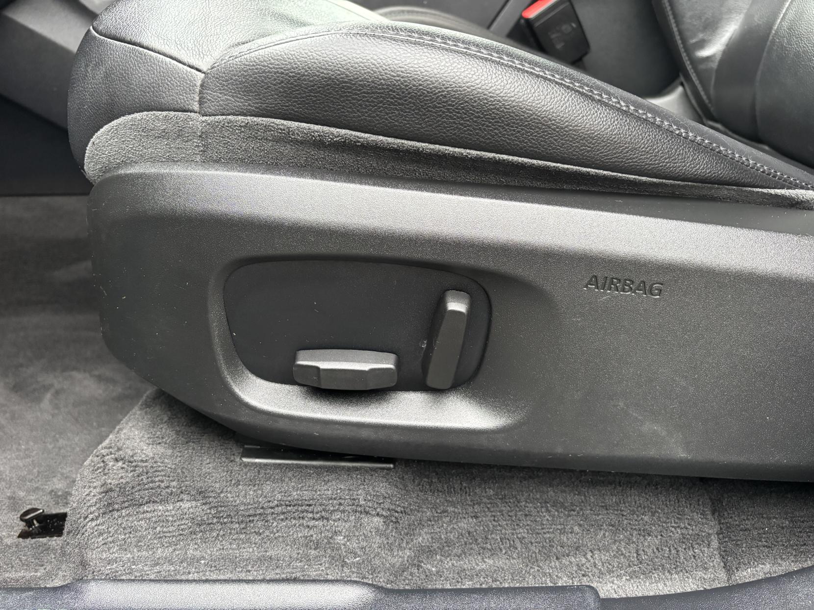 Land Rover Range Rover Evoque 2.0 TD4 SE SUV 5dr Diesel Auto 4WD Euro 6 (s/s) (180 ps)