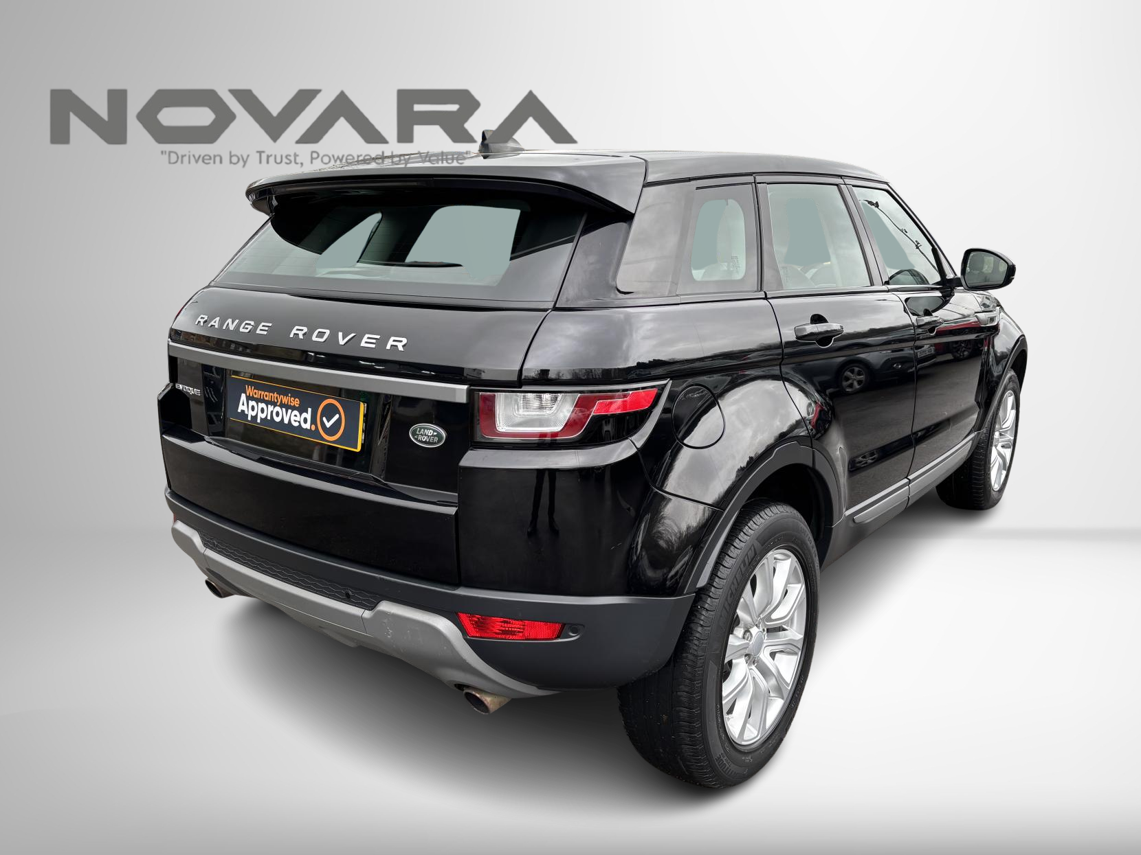 Land Rover Range Rover Evoque 2.0 TD4 SE SUV 5dr Diesel Auto 4WD Euro 6 (s/s) (180 ps)
