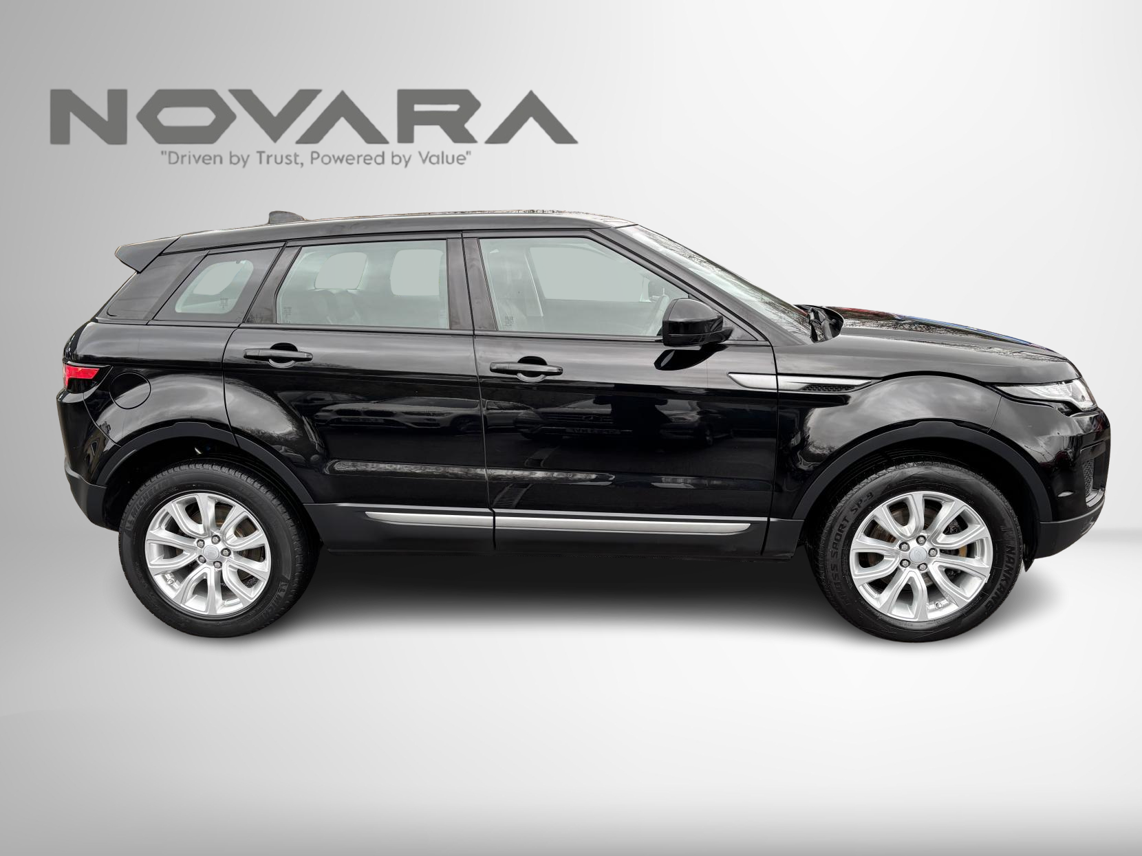 Land Rover Range Rover Evoque 2.0 TD4 SE SUV 5dr Diesel Auto 4WD Euro 6 (s/s) (180 ps)