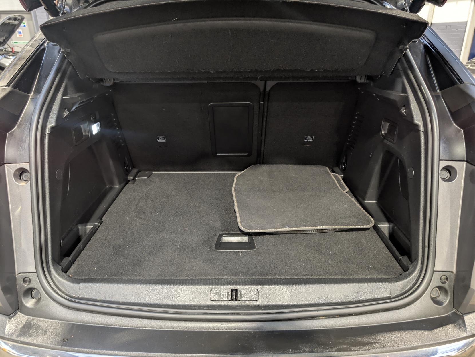 Peugeot 3008 1.2 PureTech GT Line SUV 5dr Petrol Manual Euro 6 (s/s) (130 ps)