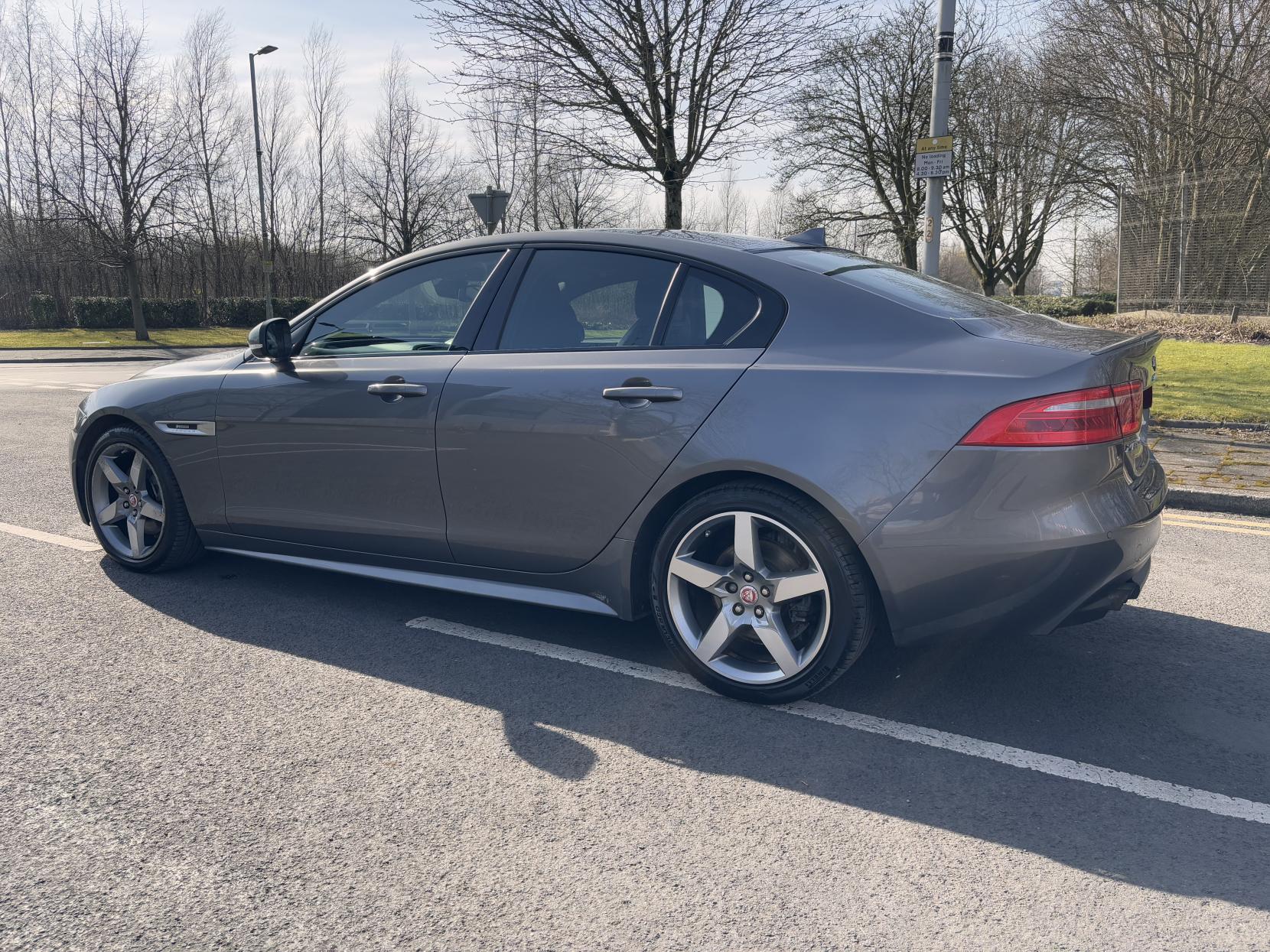 Jaguar XE 2.0 R-Sport Saloon (2014 - 2020)