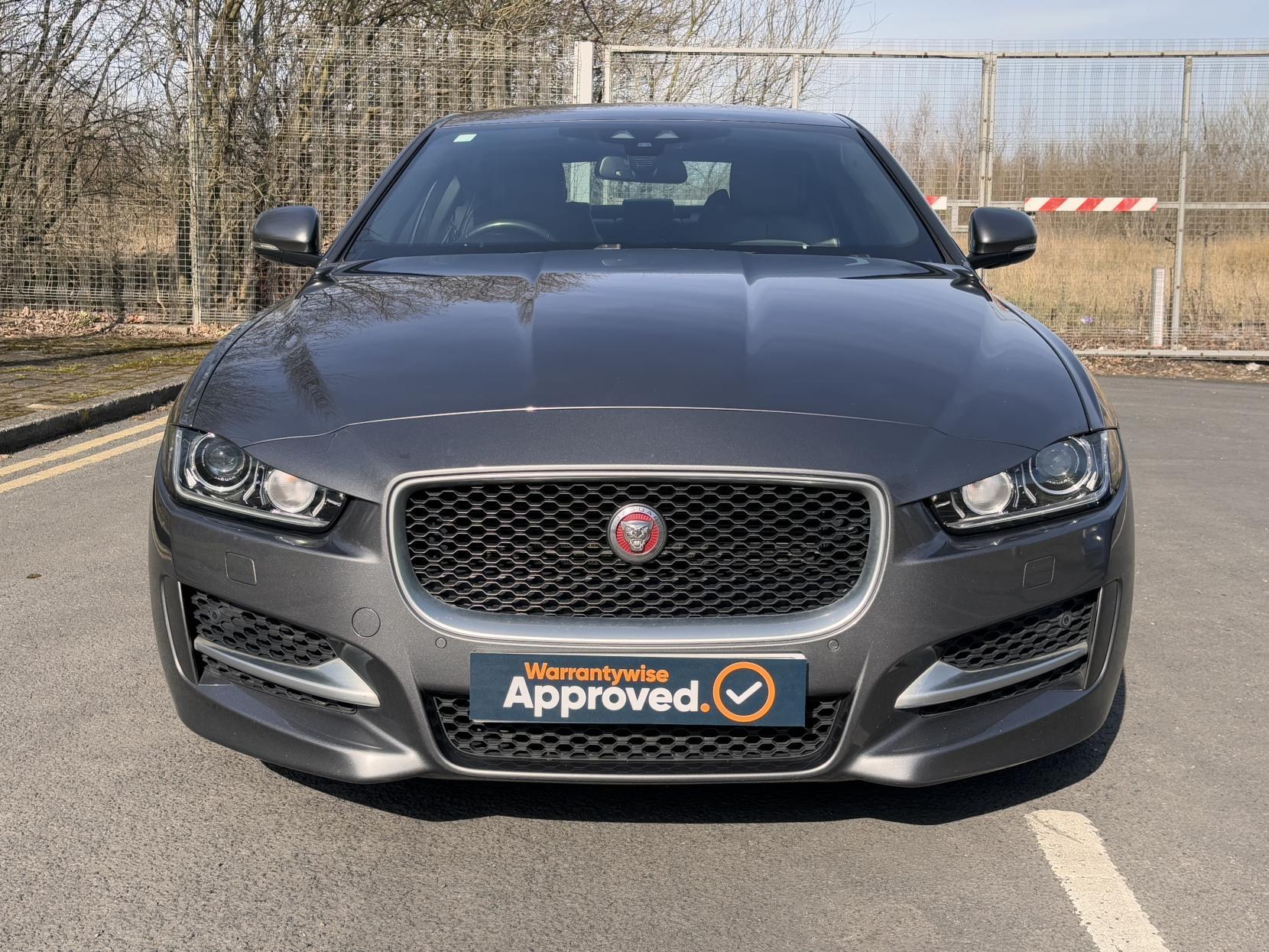 Jaguar XE 2.0 R-Sport Saloon (2014 - 2020)