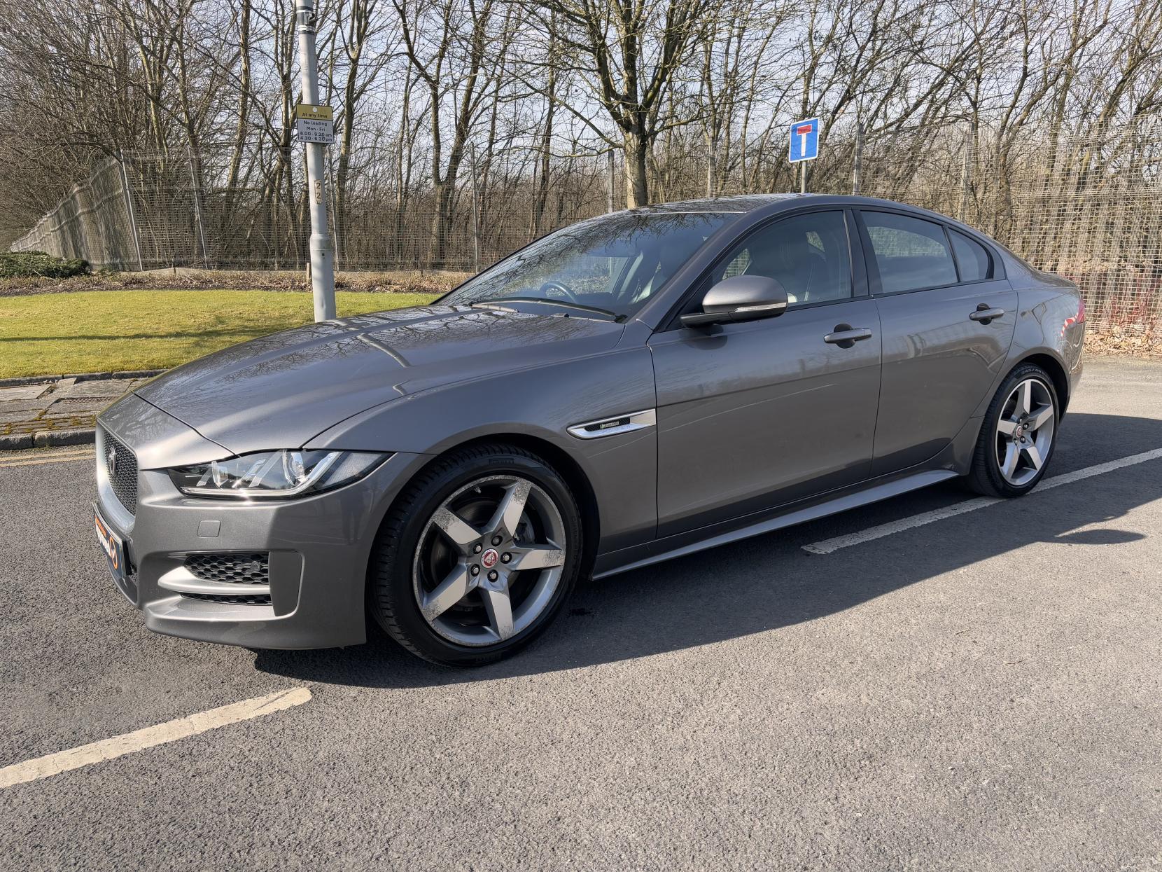 Jaguar XE 2.0 R-Sport Saloon (2014 - 2020)