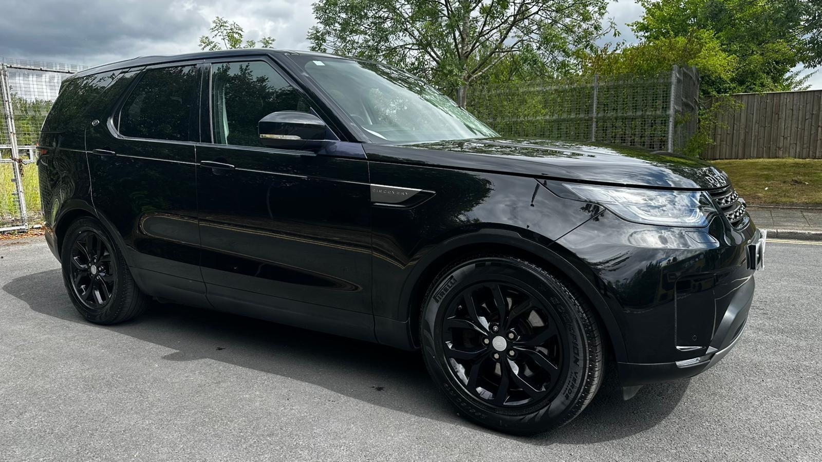 Land Rover Discovery 3.0 TD V6 SE SUV 5dr Diesel Auto 4WD Euro 6 (s/s) (258 ps)
